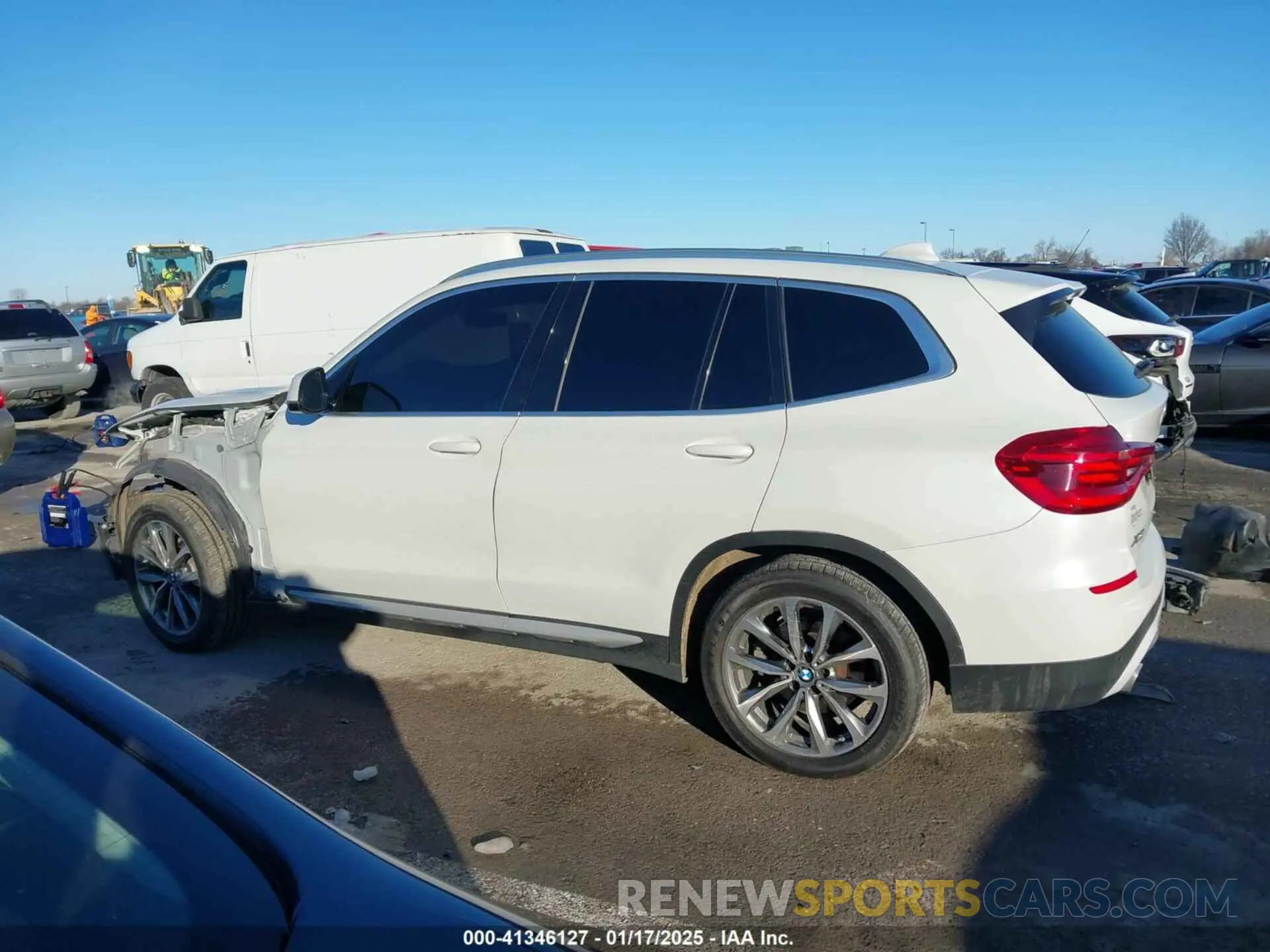15 fotografías del automóvil dañado 5UXTR9C52KLP90836 BMW X3 2019