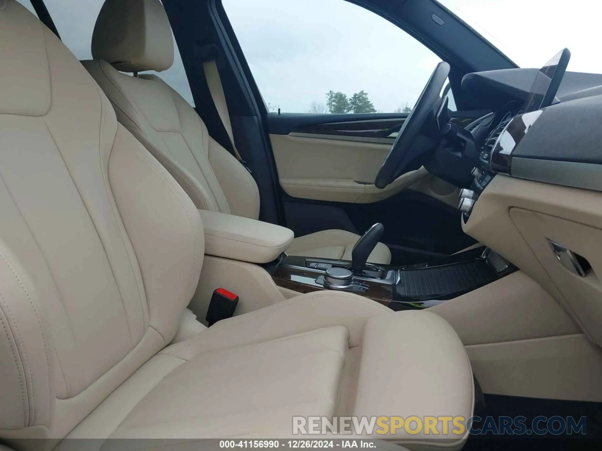 5 fotografías del automóvil dañado 5UXTR9C52KLP97365 BMW X3 2019