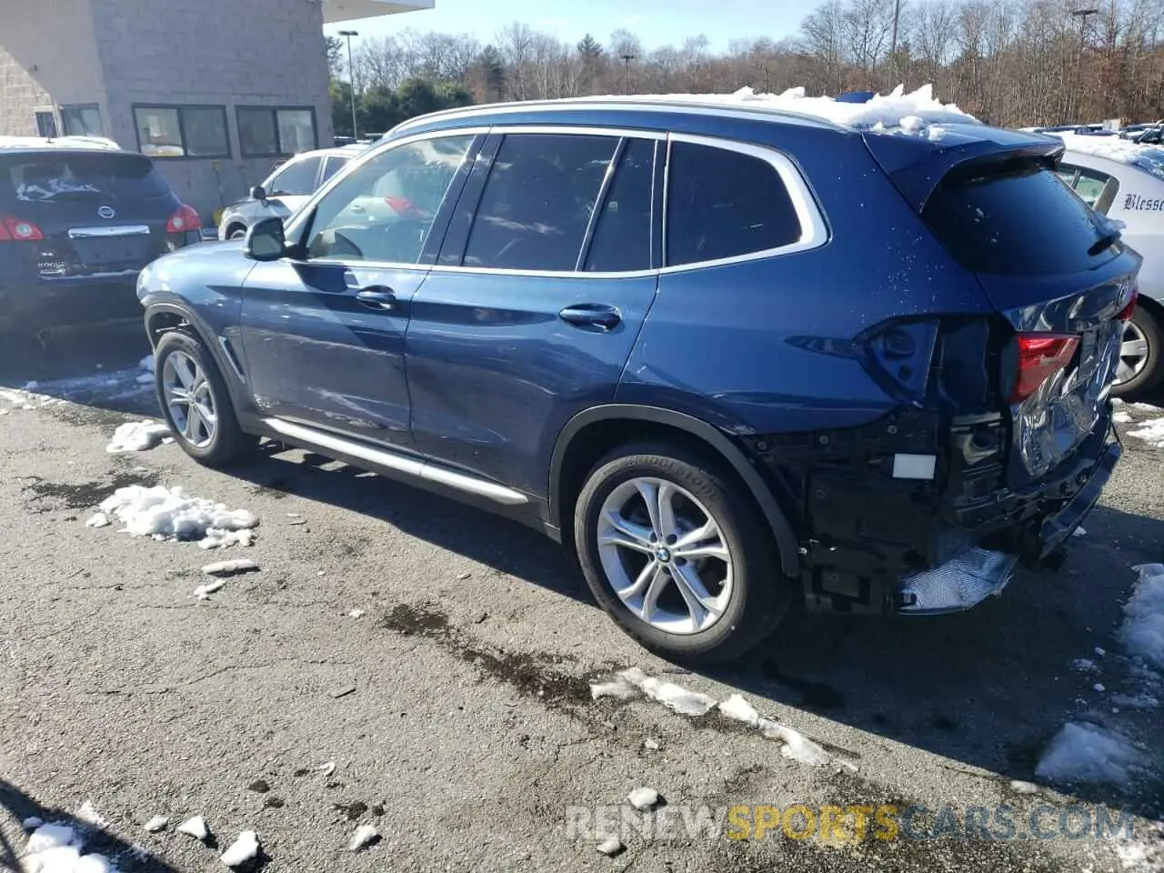 2 fotografías del automóvil dañado 5UXTR9C53KLE16321 BMW X3 2019