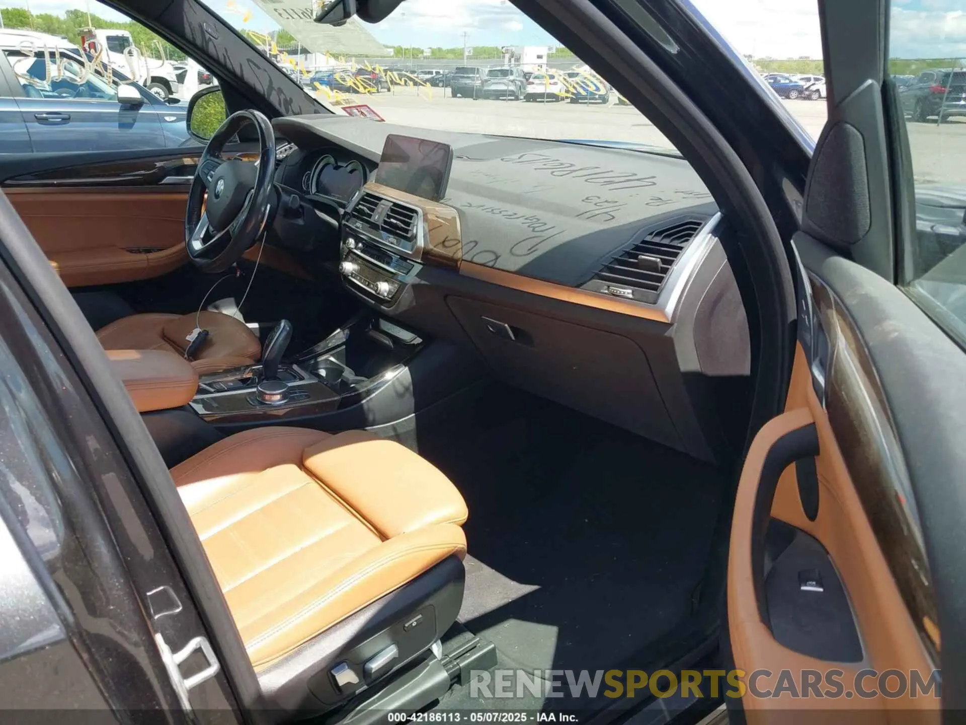5 fotografías del automóvil dañado 5UXTR9C53KLP81692 BMW X3 2019