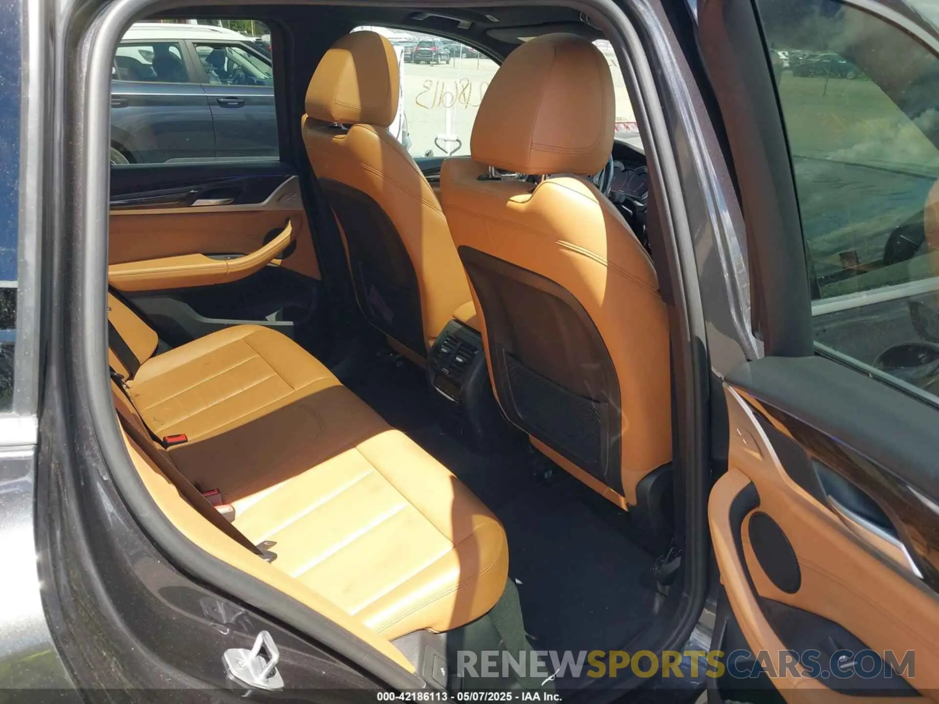 8 fotografías del automóvil dañado 5UXTR9C53KLP81692 BMW X3 2019