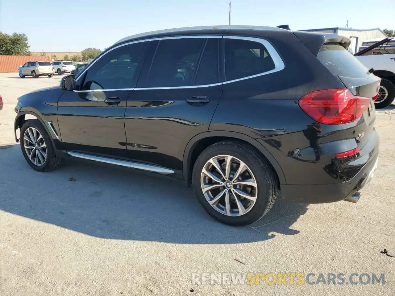 2 fotografías del automóvil dañado 5UXTR9C53KLP82843 BMW X3 2019
