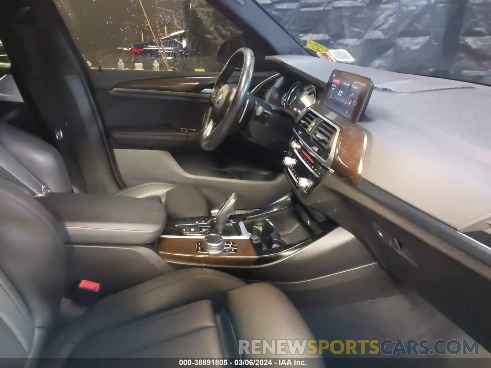 5 fotografías del automóvil dañado 5UXTR9C54KLD90733 BMW X3 2019