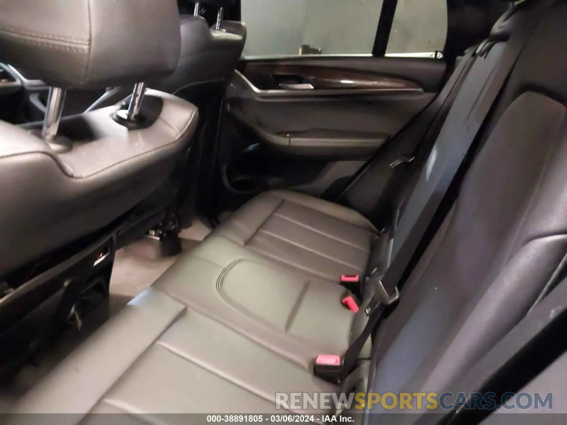 8 fotografías del automóvil dañado 5UXTR9C54KLD90733 BMW X3 2019