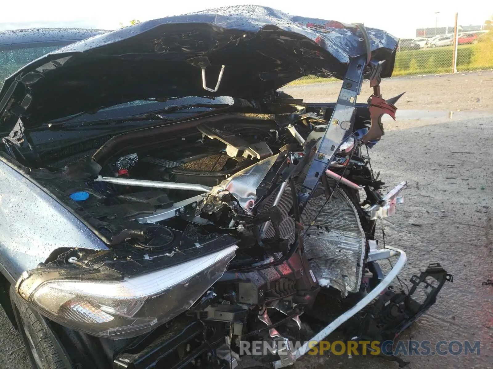 9 fotografías del automóvil dañado 5UXTR9C54KLE11905 BMW X3 2019