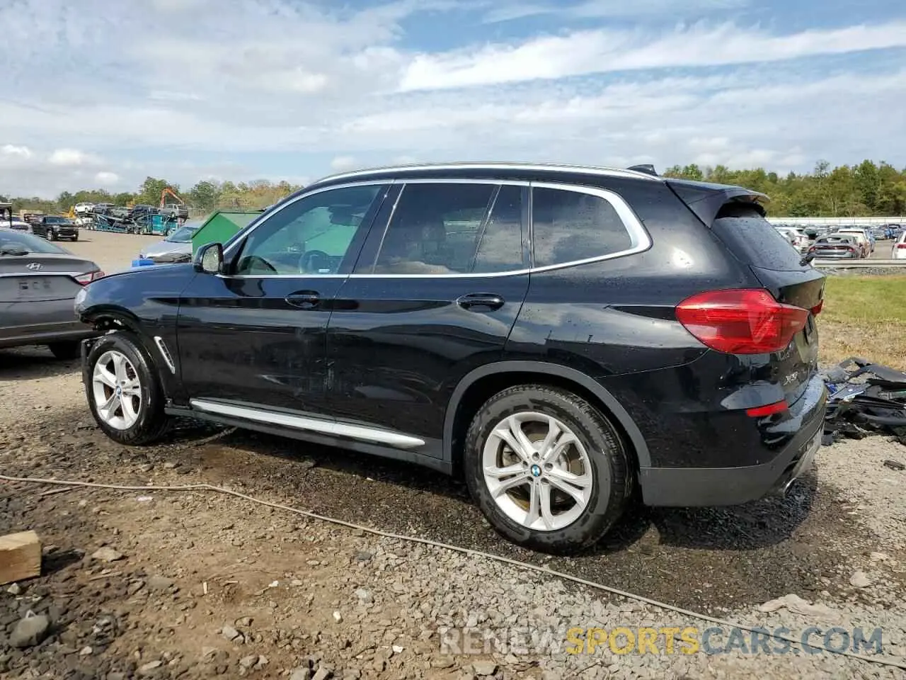 2 fotografías del automóvil dañado 5UXTR9C54KLE14528 BMW X3 2019