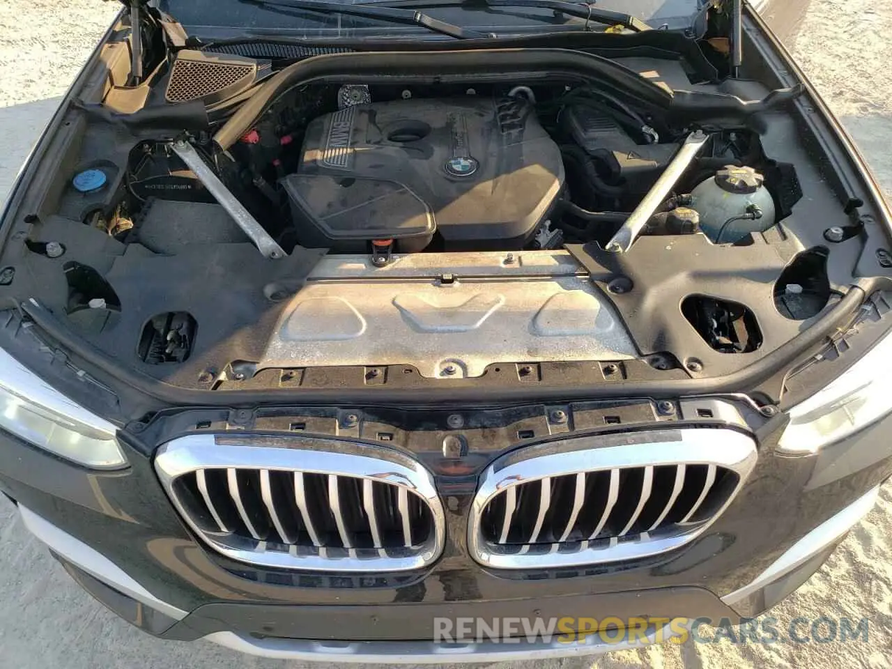 12 fotografías del automóvil dañado 5UXTR9C54KLP76985 BMW X3 2019