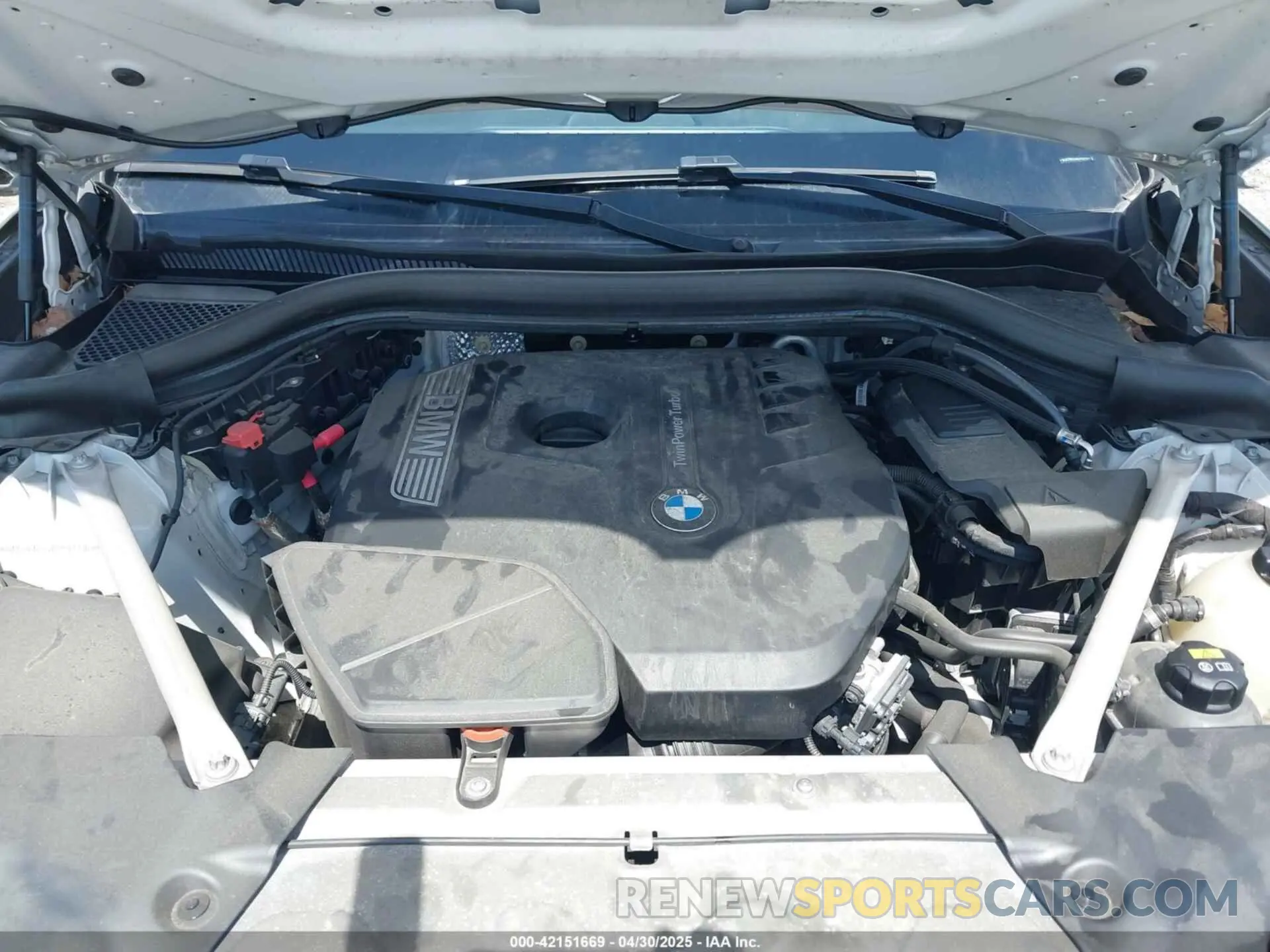10 fotografías del automóvil dañado 5UXTR9C54KLP92216 BMW X3 2019