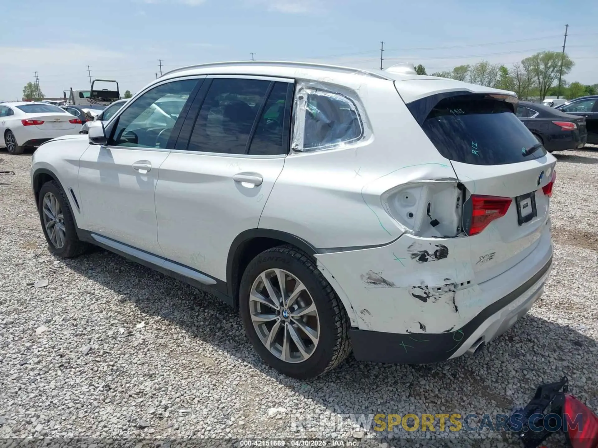 3 fotografías del automóvil dañado 5UXTR9C54KLP92216 BMW X3 2019