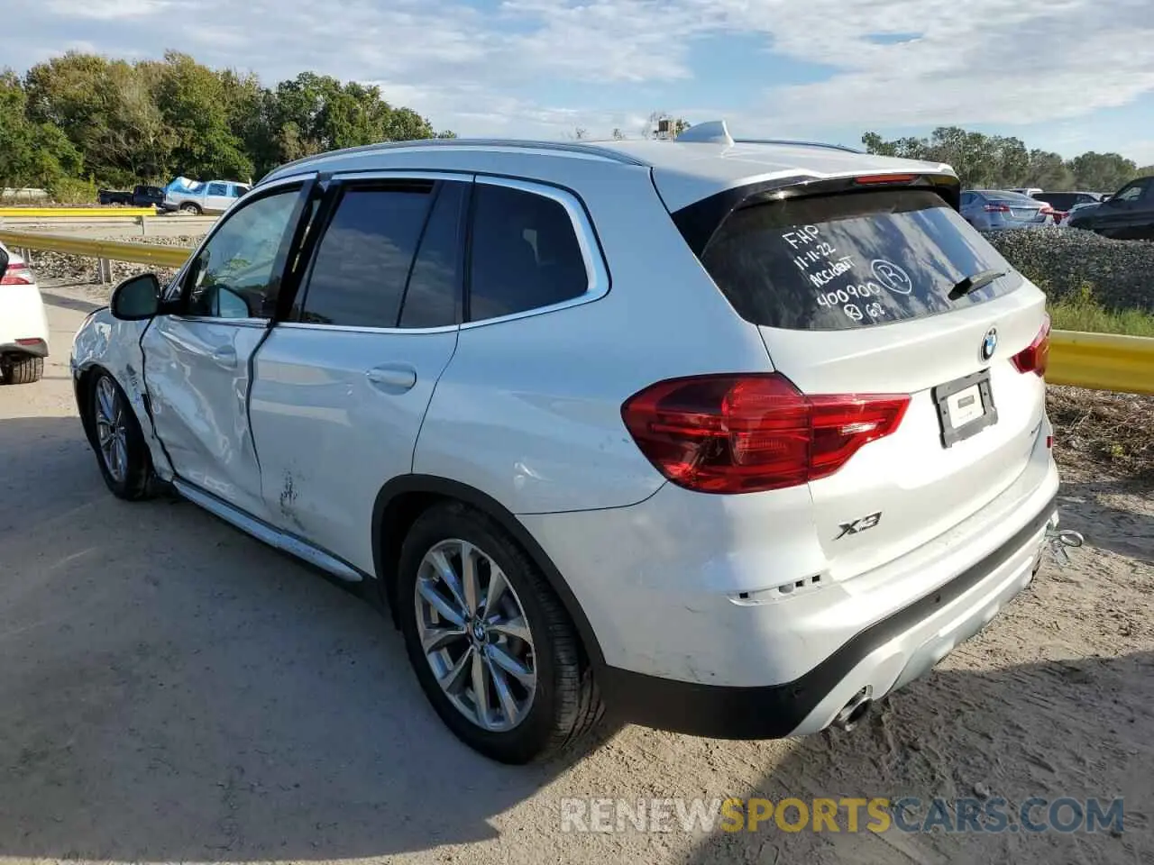2 fotografías del automóvil dañado 5UXTR9C55KLD95892 BMW X3 2019