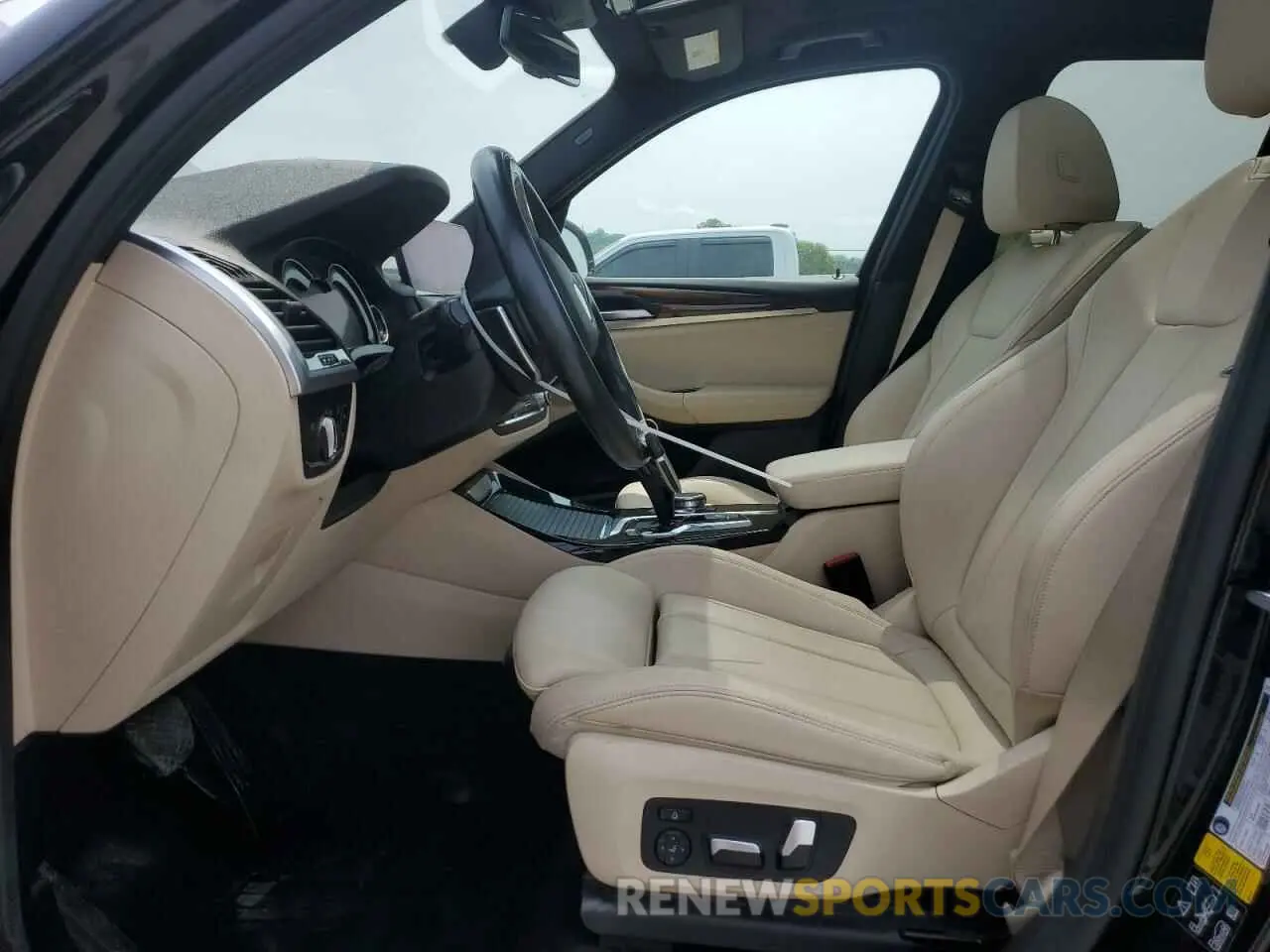 7 fotografías del automóvil dañado 5UXTR9C55KLD97674 BMW X3 2019