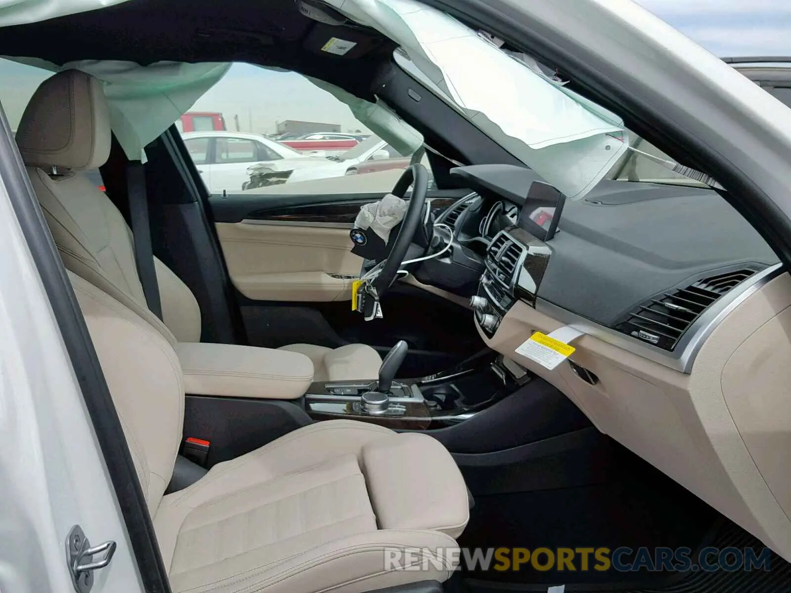 5 fotografías del automóvil dañado 5UXTR9C55KLE18457 BMW X3 2019