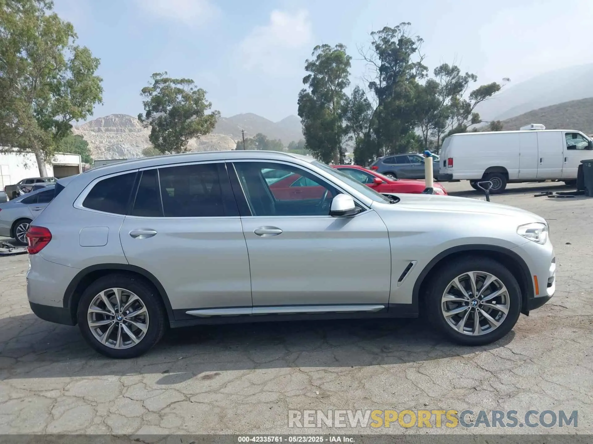 14 fotografías del automóvil dañado 5UXTR9C55KLP91754 BMW X3 2019