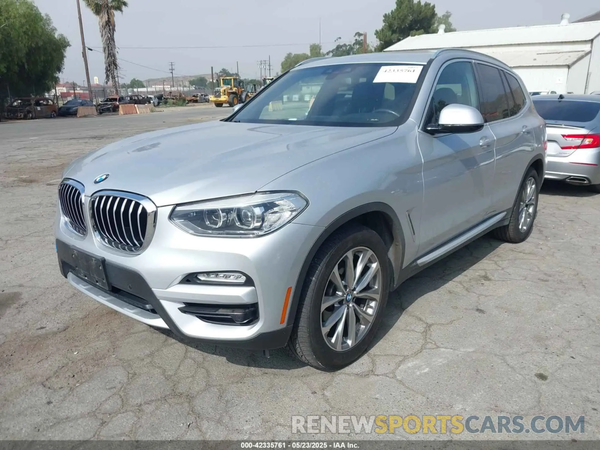 2 fotografías del automóvil dañado 5UXTR9C55KLP91754 BMW X3 2019