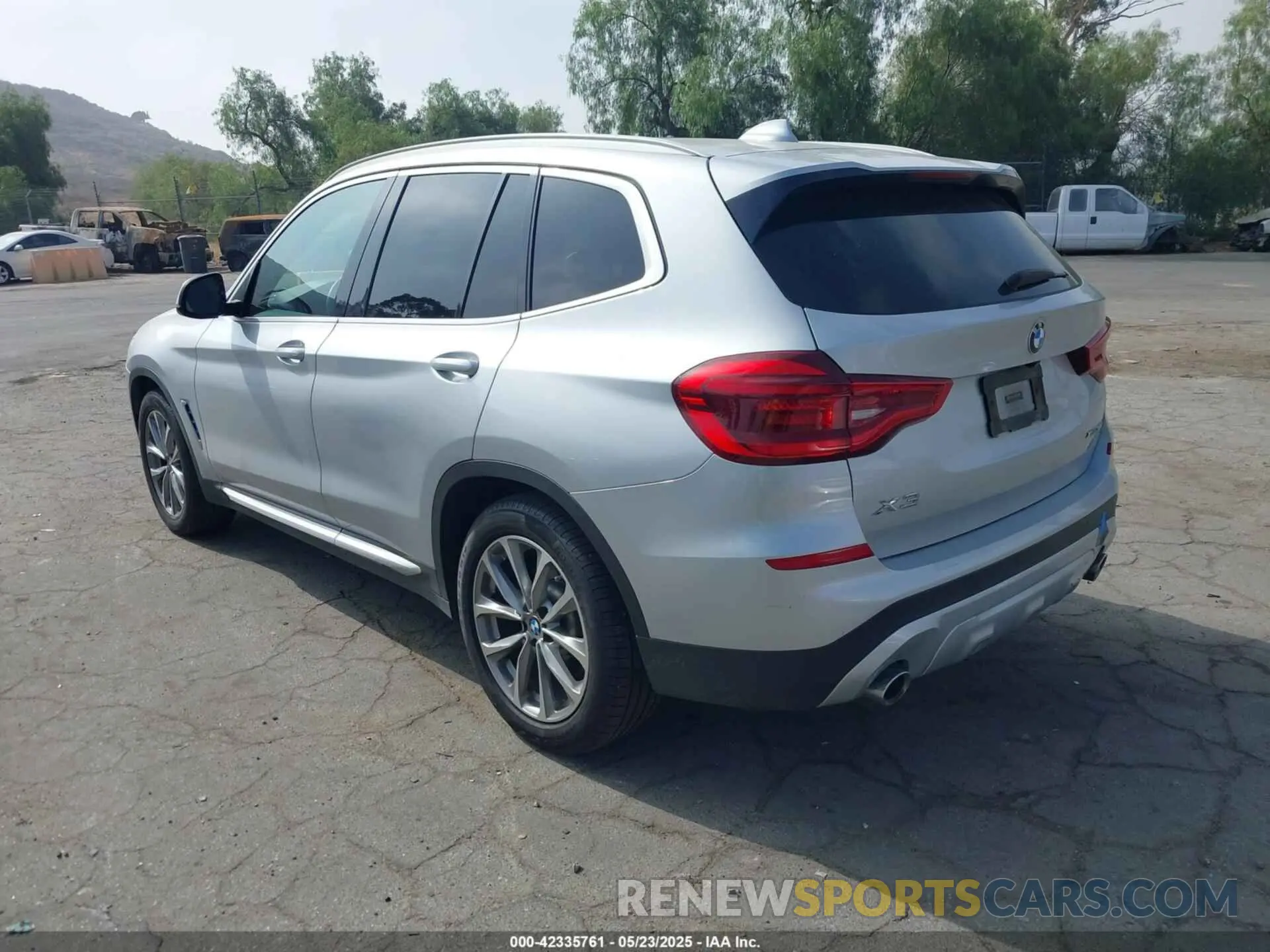 3 fotografías del automóvil dañado 5UXTR9C55KLP91754 BMW X3 2019