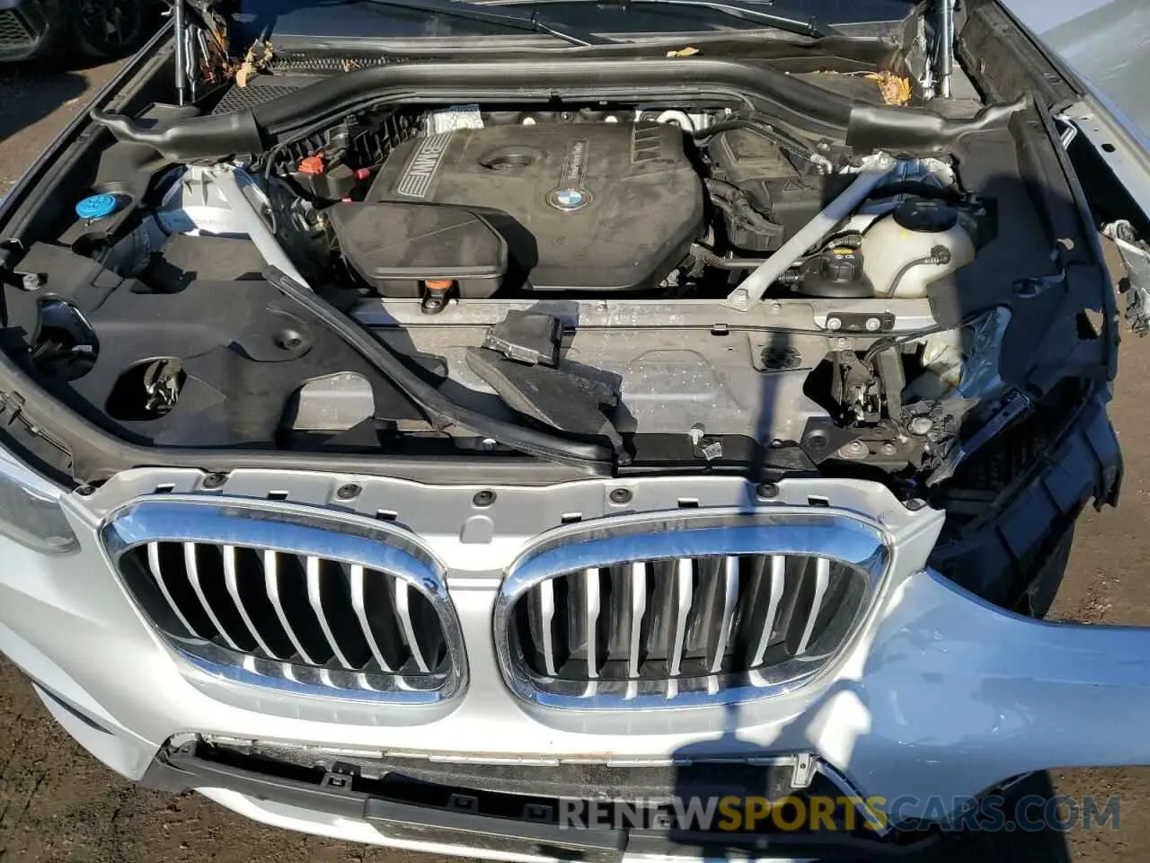 12 fotografías del automóvil dañado 5UXTR9C55KLR05347 BMW X3 2019