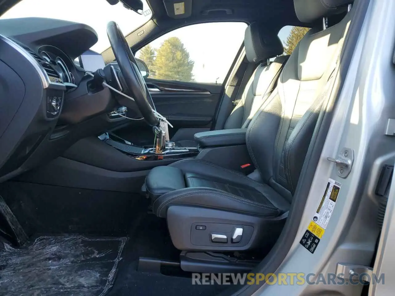 7 fotografías del automóvil dañado 5UXTR9C55KLR05347 BMW X3 2019