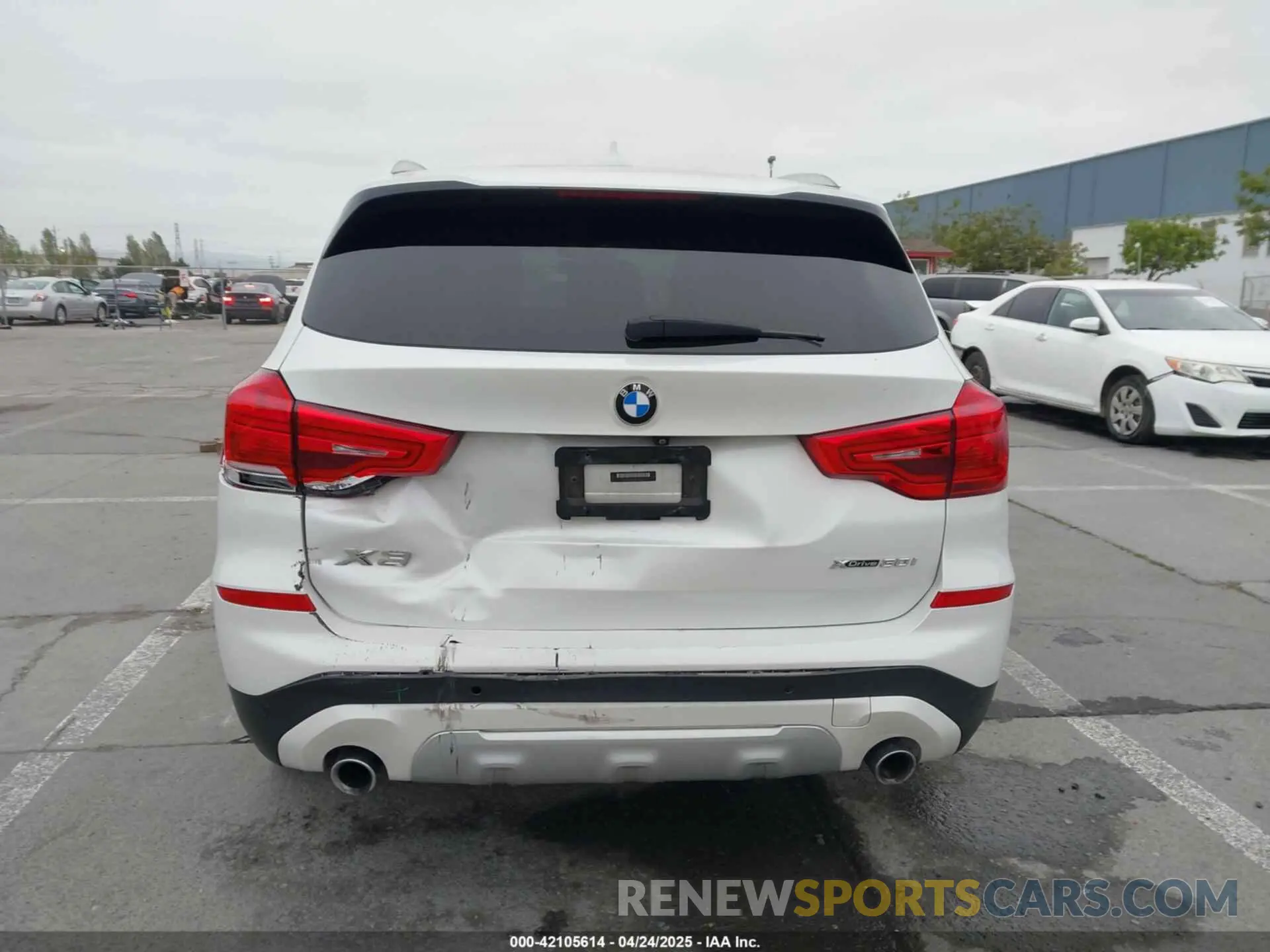 15 fotografías del automóvil dañado 5UXTR9C55KLR07275 BMW X3 2019