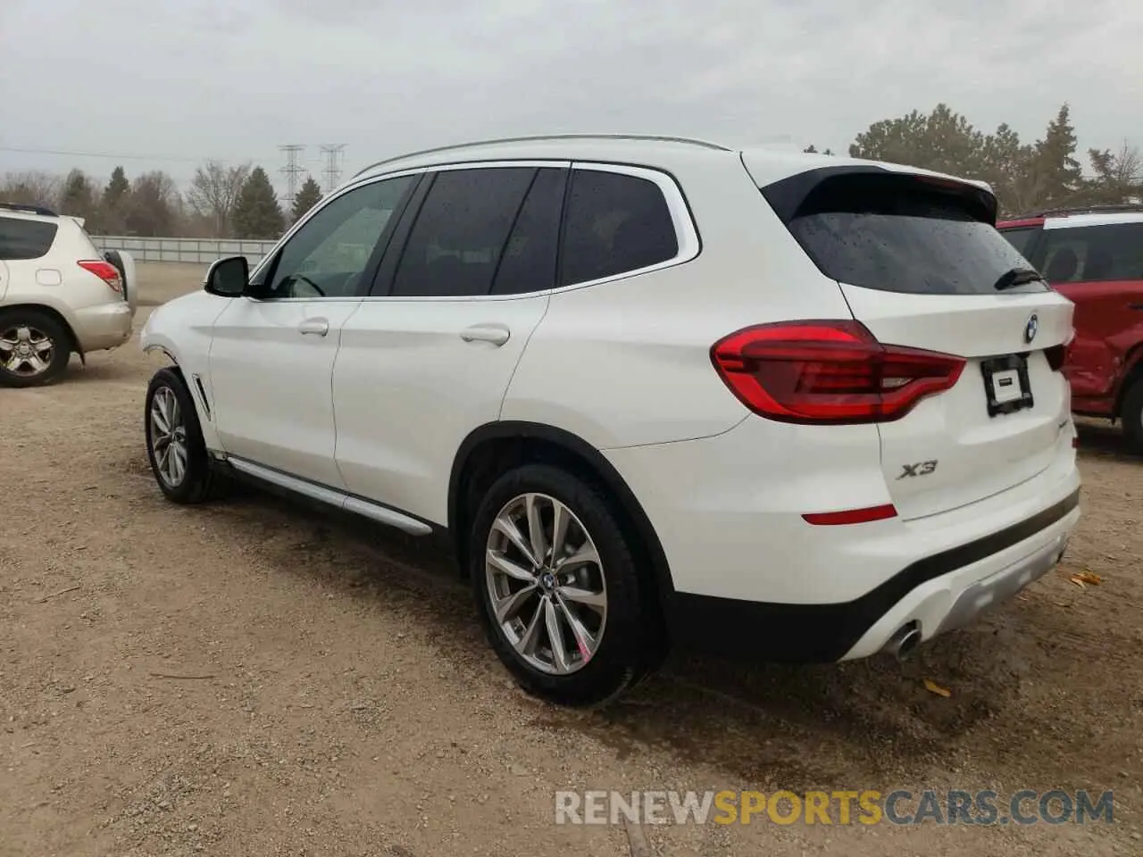 2 fotografías del automóvil dañado 5UXTR9C56KLD92029 BMW X3 2019