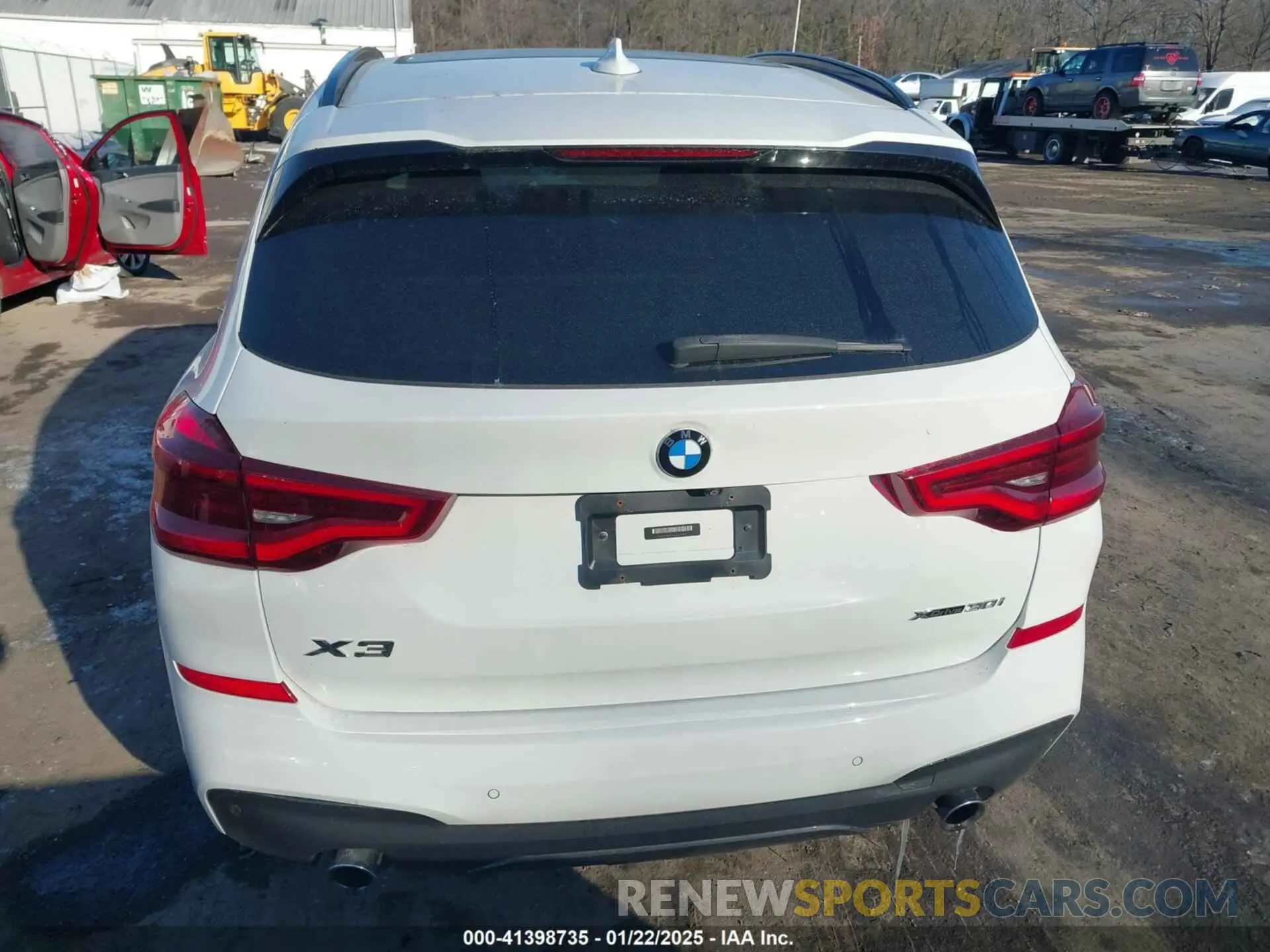 16 fotografías del automóvil dañado 5UXTR9C56KLE15471 BMW X3 2019