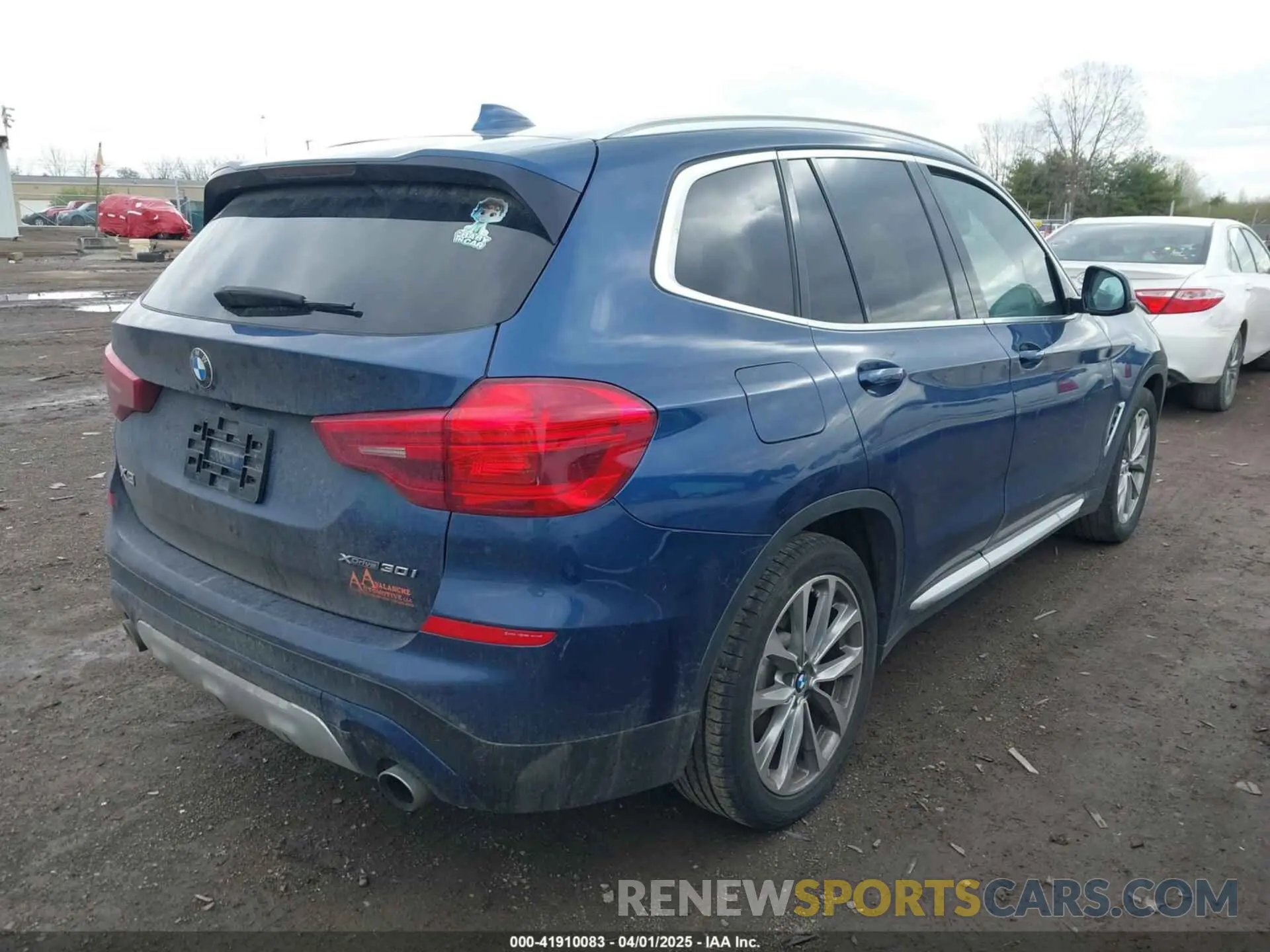 4 fotografías del automóvil dañado 5UXTR9C56KLE17009 BMW X3 2019