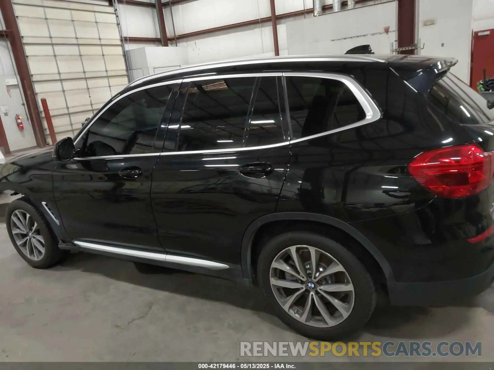 15 fotografías del automóvil dañado 5UXTR9C56KLP97112 BMW X3 2019
