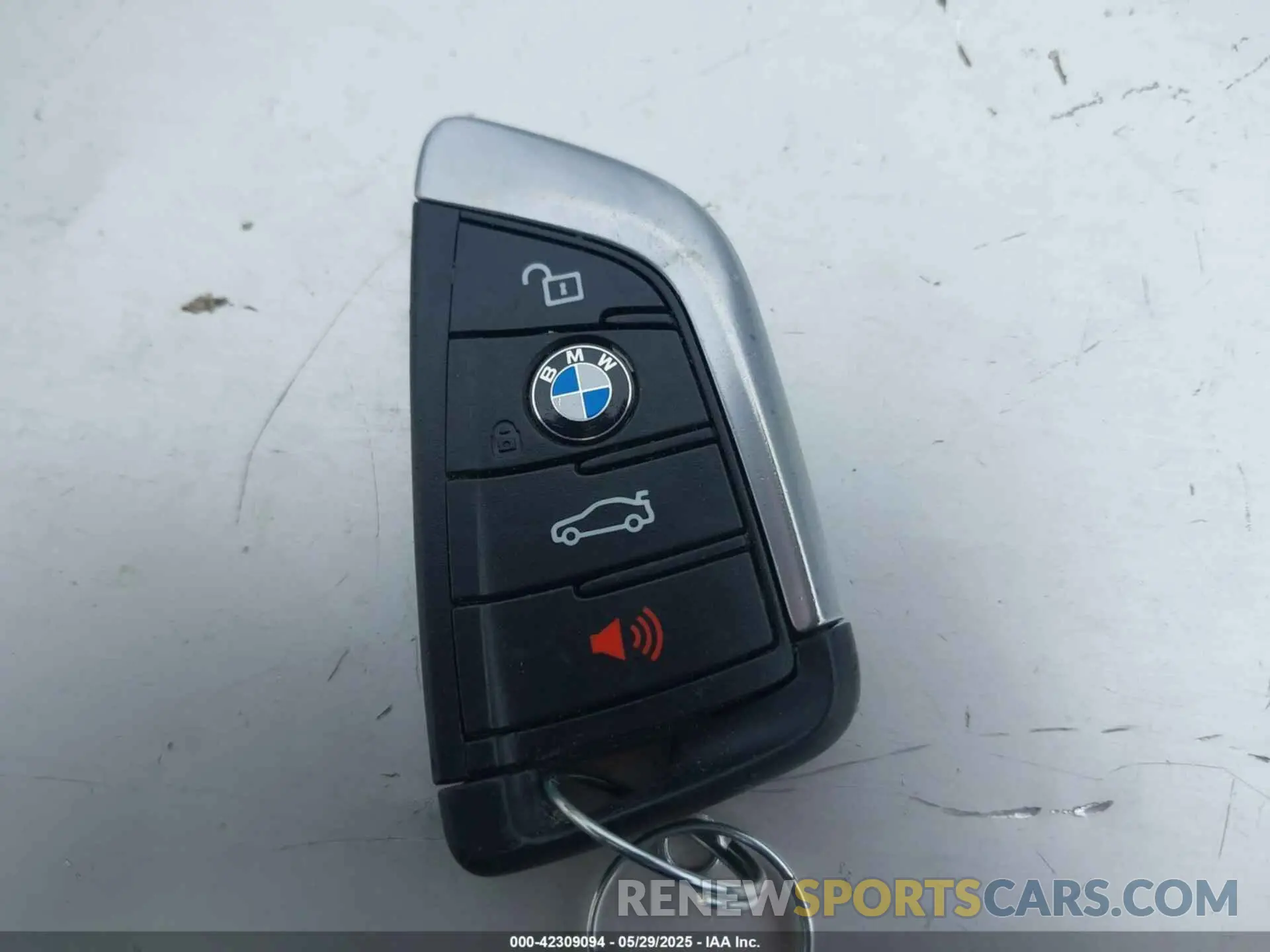 11 fotografías del automóvil dañado 5UXTR9C57KLD96770 BMW X3 2019
