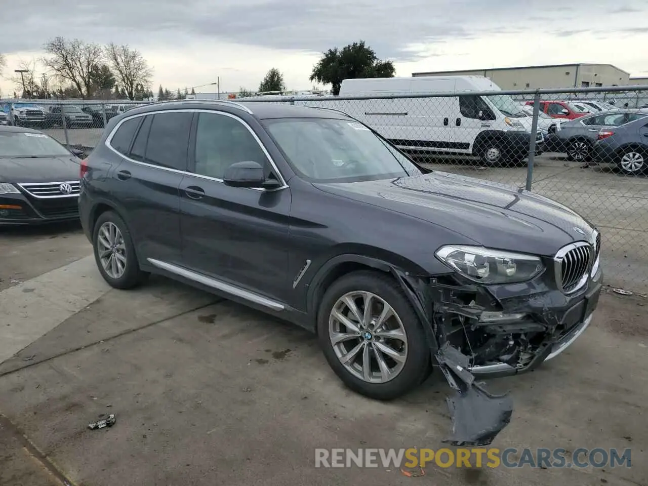 4 fotografías del automóvil dañado 5UXTR9C57KLE13213 BMW X3 2019