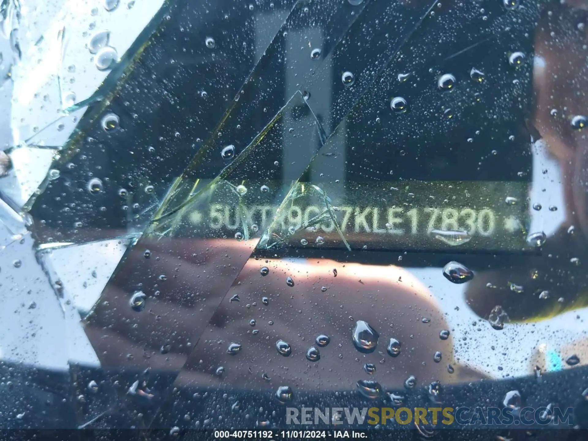 9 fotografías del automóvil dañado 5UXTR9C57KLE17830 BMW X3 2019