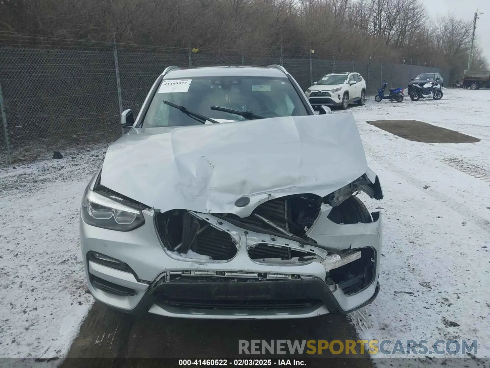 12 fotografías del automóvil dañado 5UXTR9C57KLP76883 BMW X3 2019