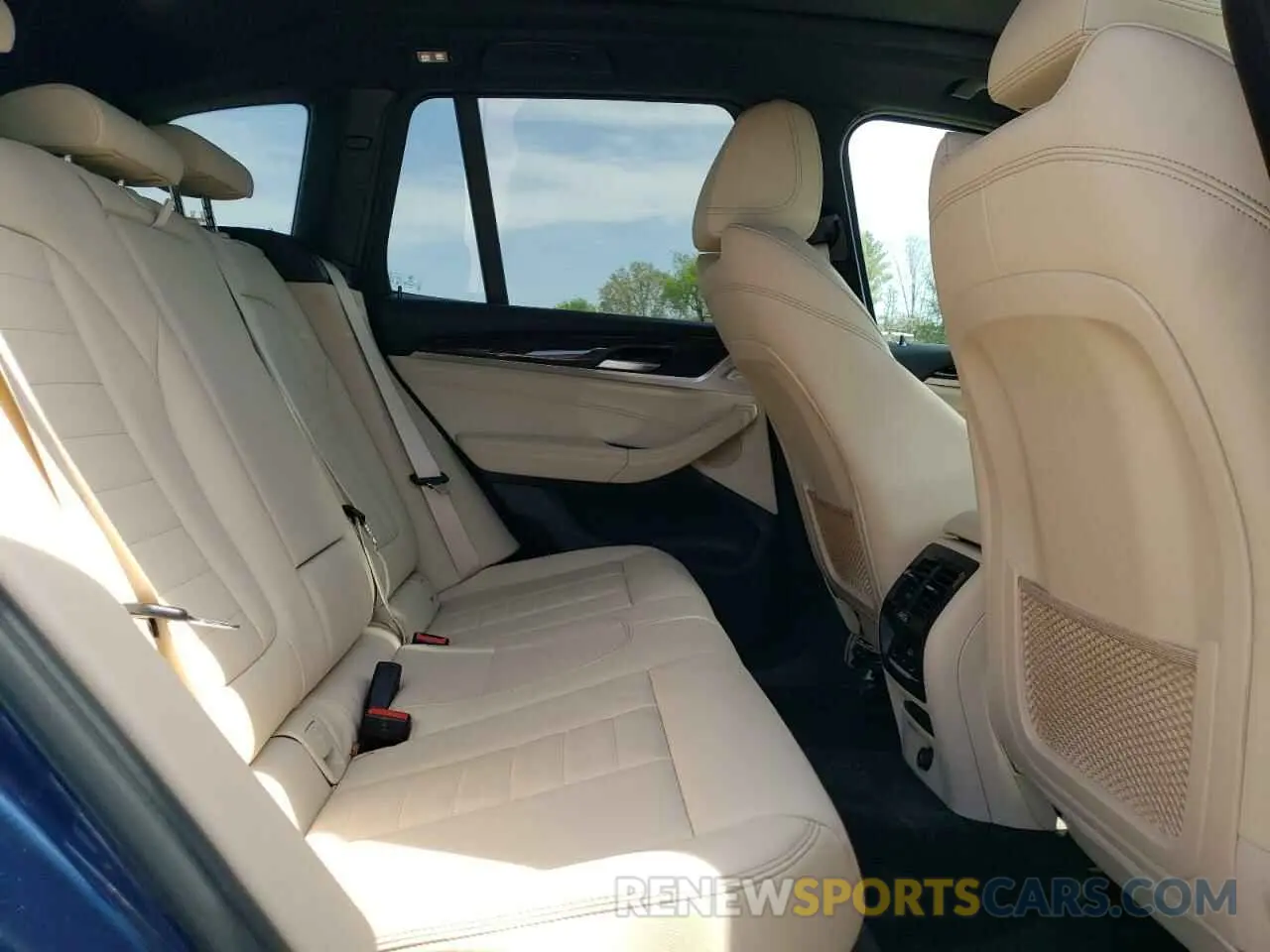 11 fotografías del automóvil dañado 5UXTR9C57KLR09819 BMW X3 2019