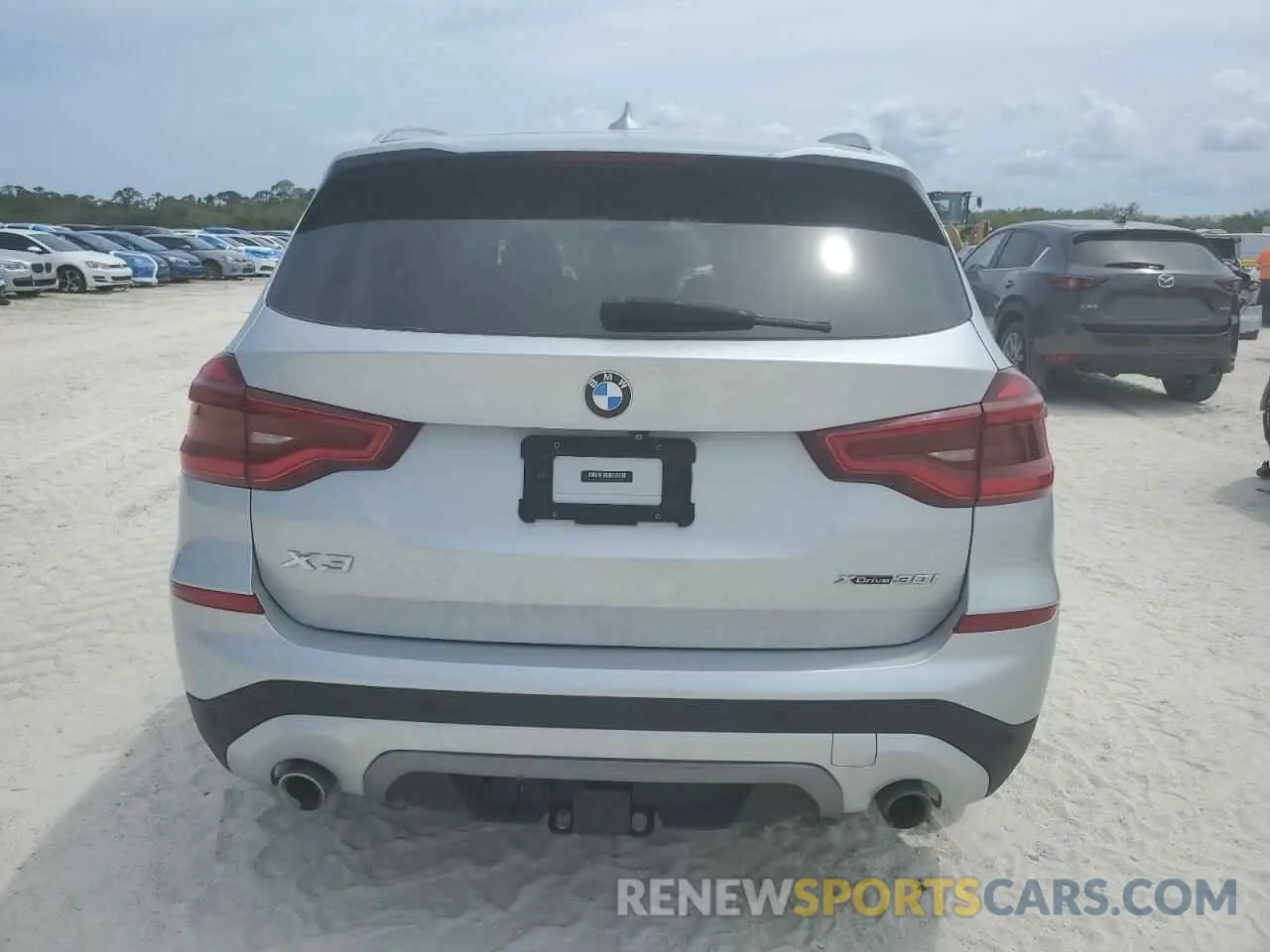 6 fotografías del automóvil dañado 5UXTR9C58KLD93442 BMW X3 2019
