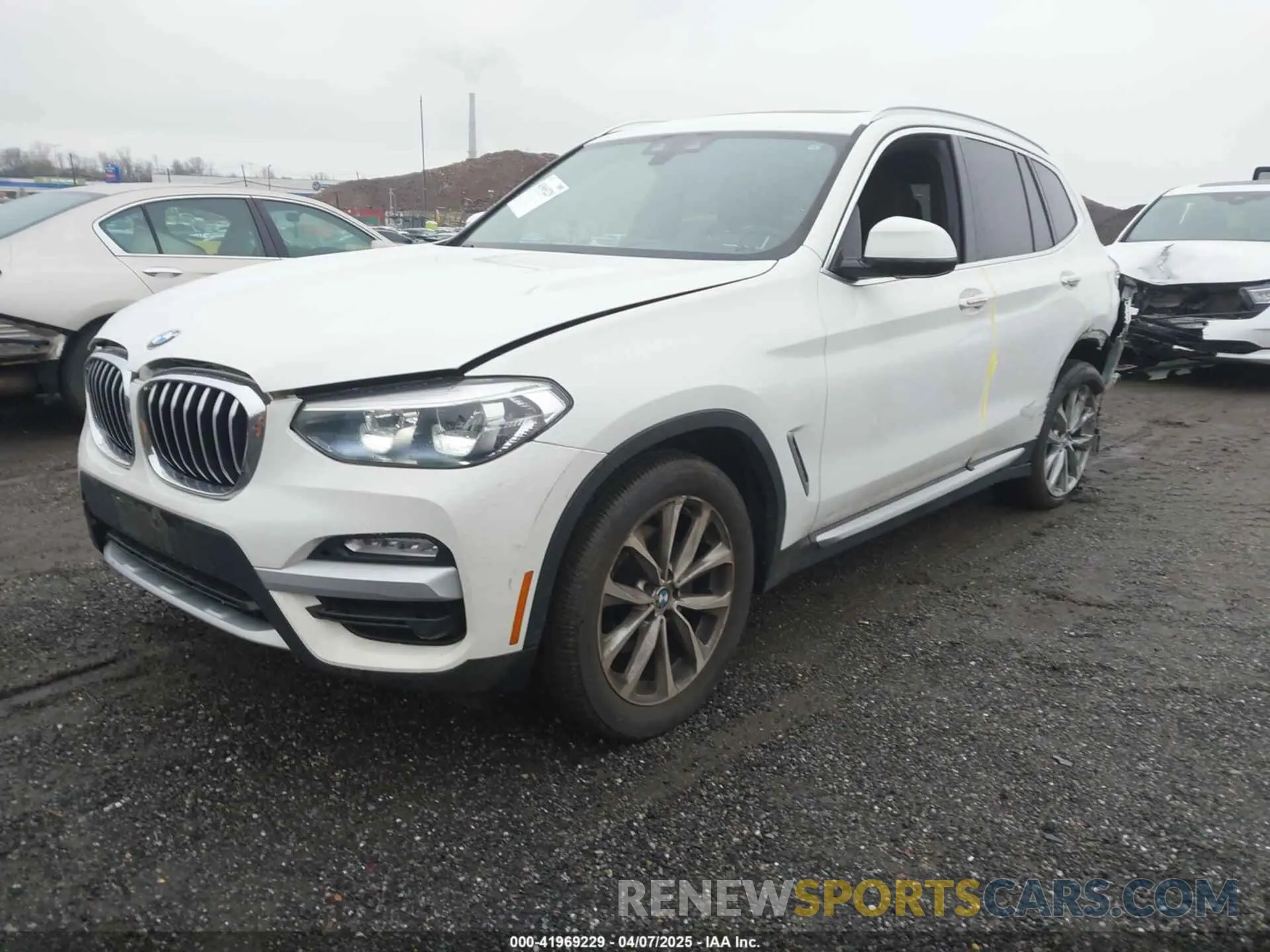 2 fotografías del automóvil dañado 5UXTR9C58KLD96857 BMW X3 2019