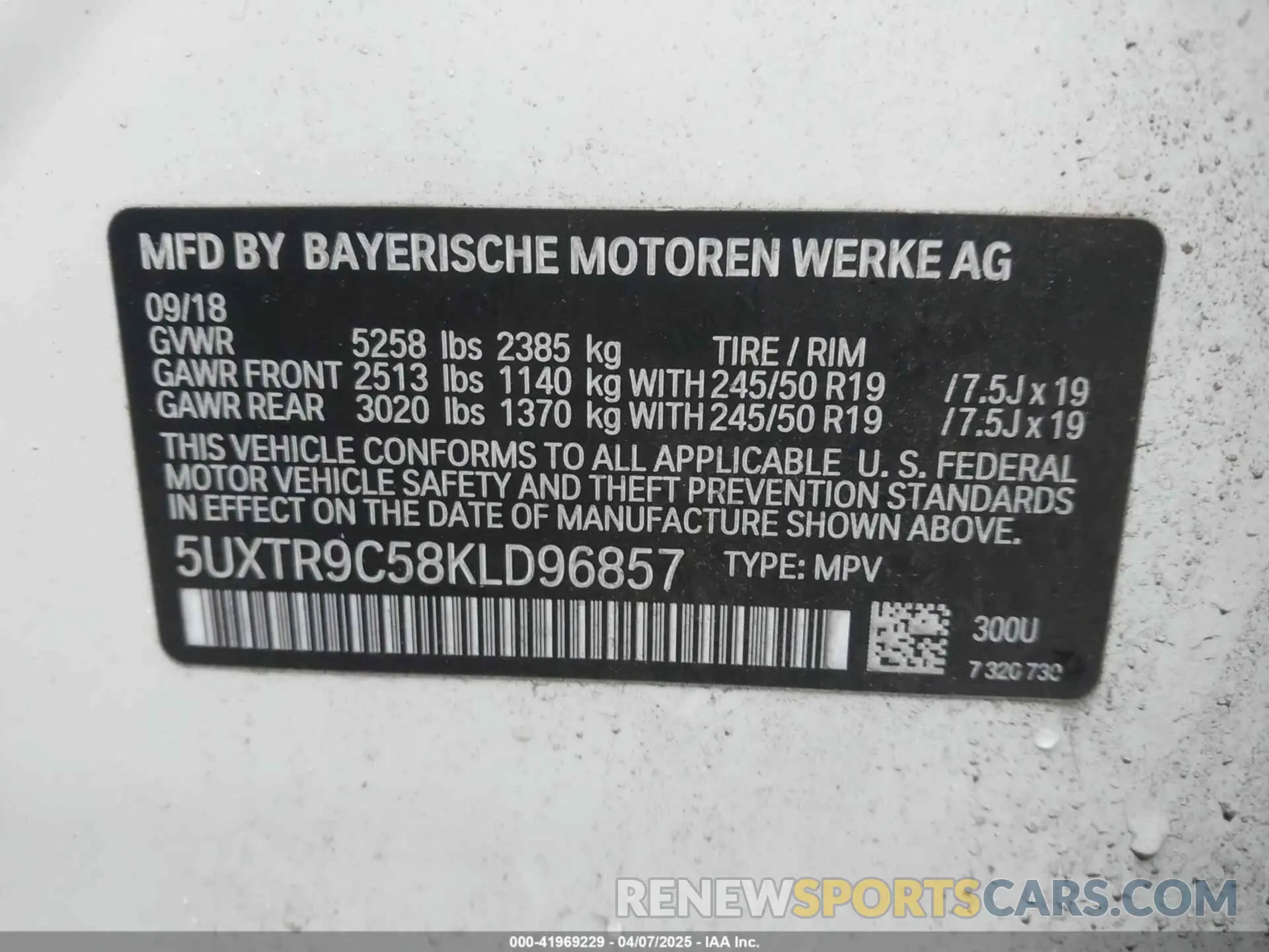 9 fotografías del automóvil dañado 5UXTR9C58KLD96857 BMW X3 2019