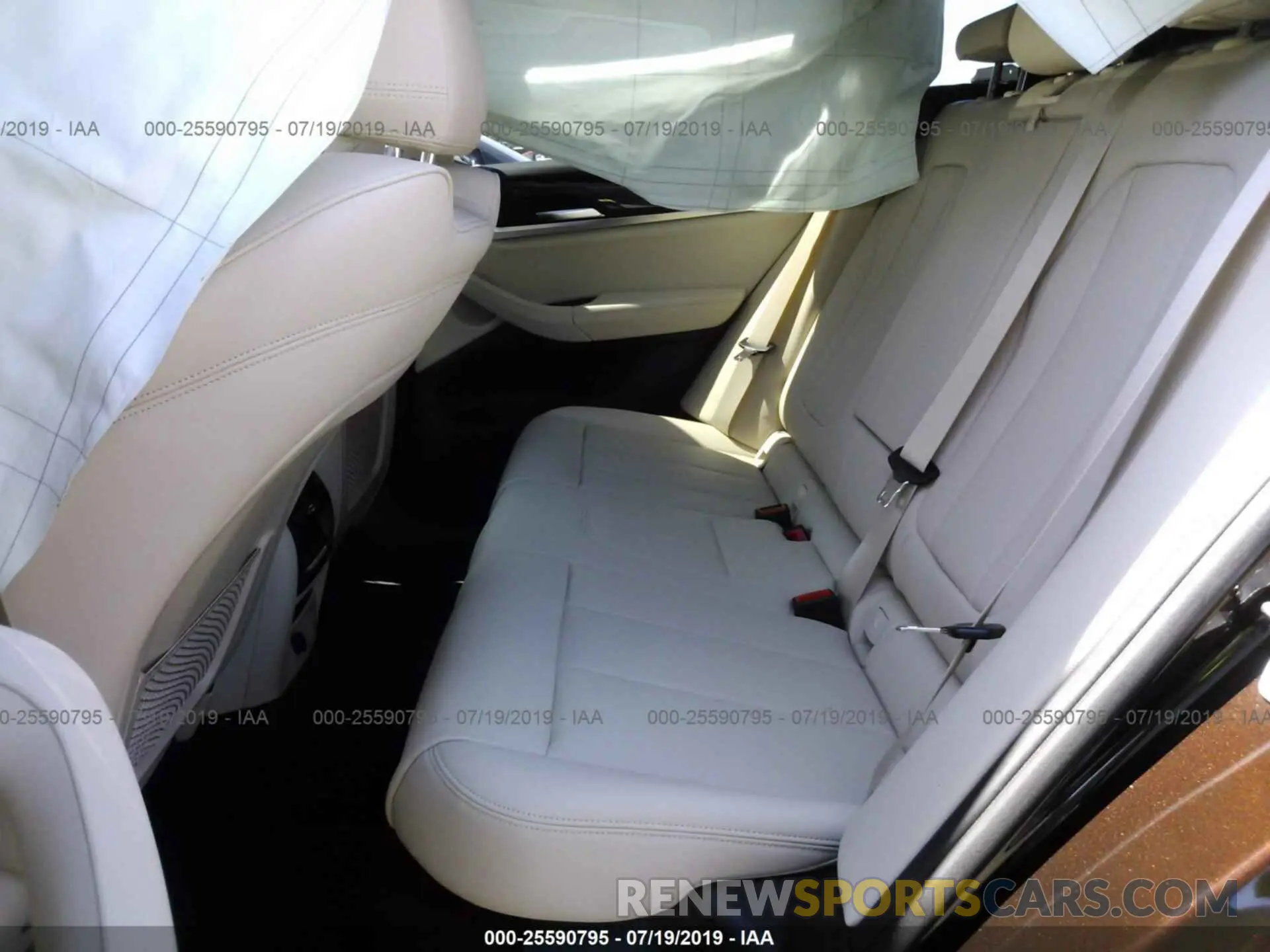 8 fotografías del automóvil dañado 5UXTR9C58KLE11048 BMW X3 2019