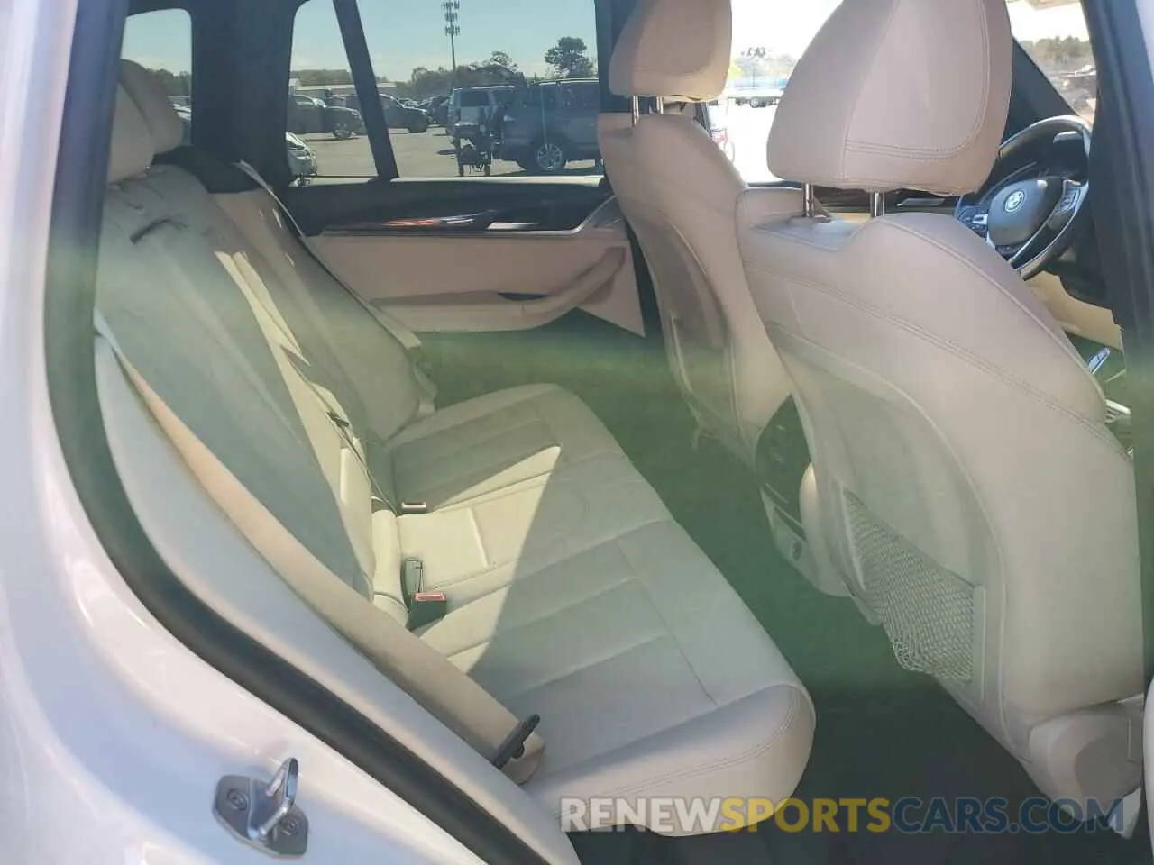 11 fotografías del automóvil dañado 5UXTR9C58KLP77864 BMW X3 2019