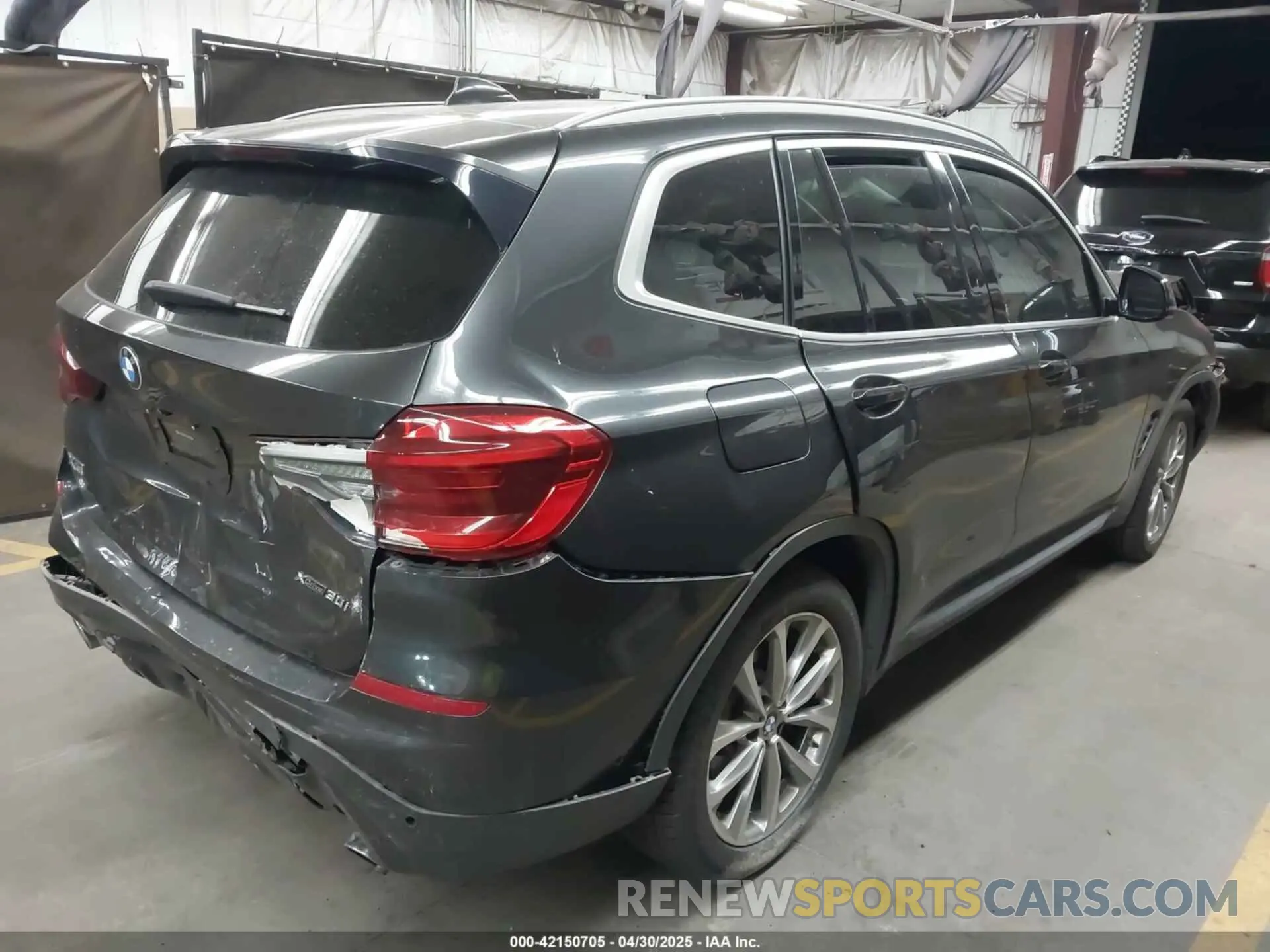 4 fotografías del automóvil dañado 5UXTR9C58KLP91960 BMW X3 2019