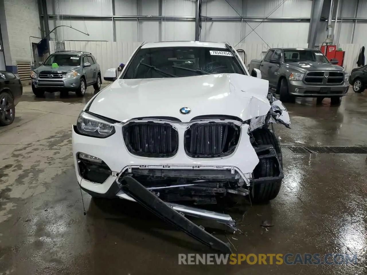 5 fotografías del automóvil dañado 5UXTR9C59KLD90260 BMW X3 2019
