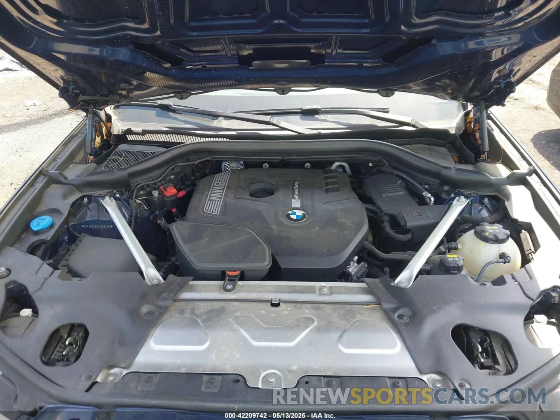 10 fotografías del automóvil dañado 5UXTR9C59KLD93739 BMW X3 2019