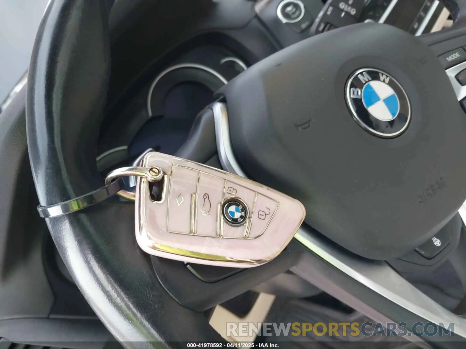 11 fotografías del automóvil dañado 5UXTR9C59KLE12418 BMW X3 2019