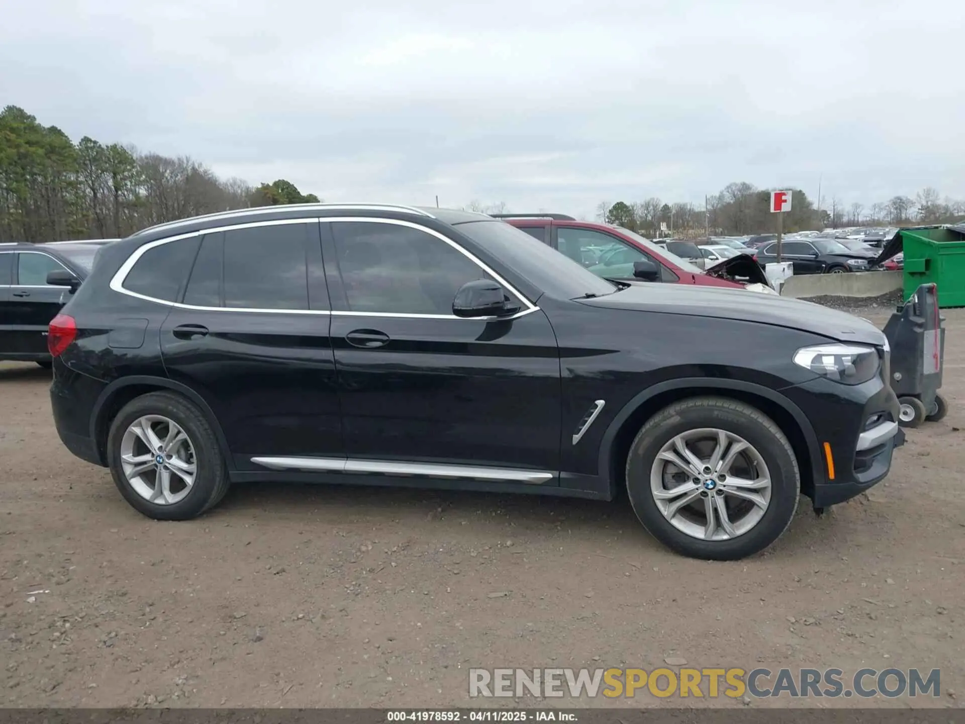 13 fotografías del automóvil dañado 5UXTR9C59KLE12418 BMW X3 2019
