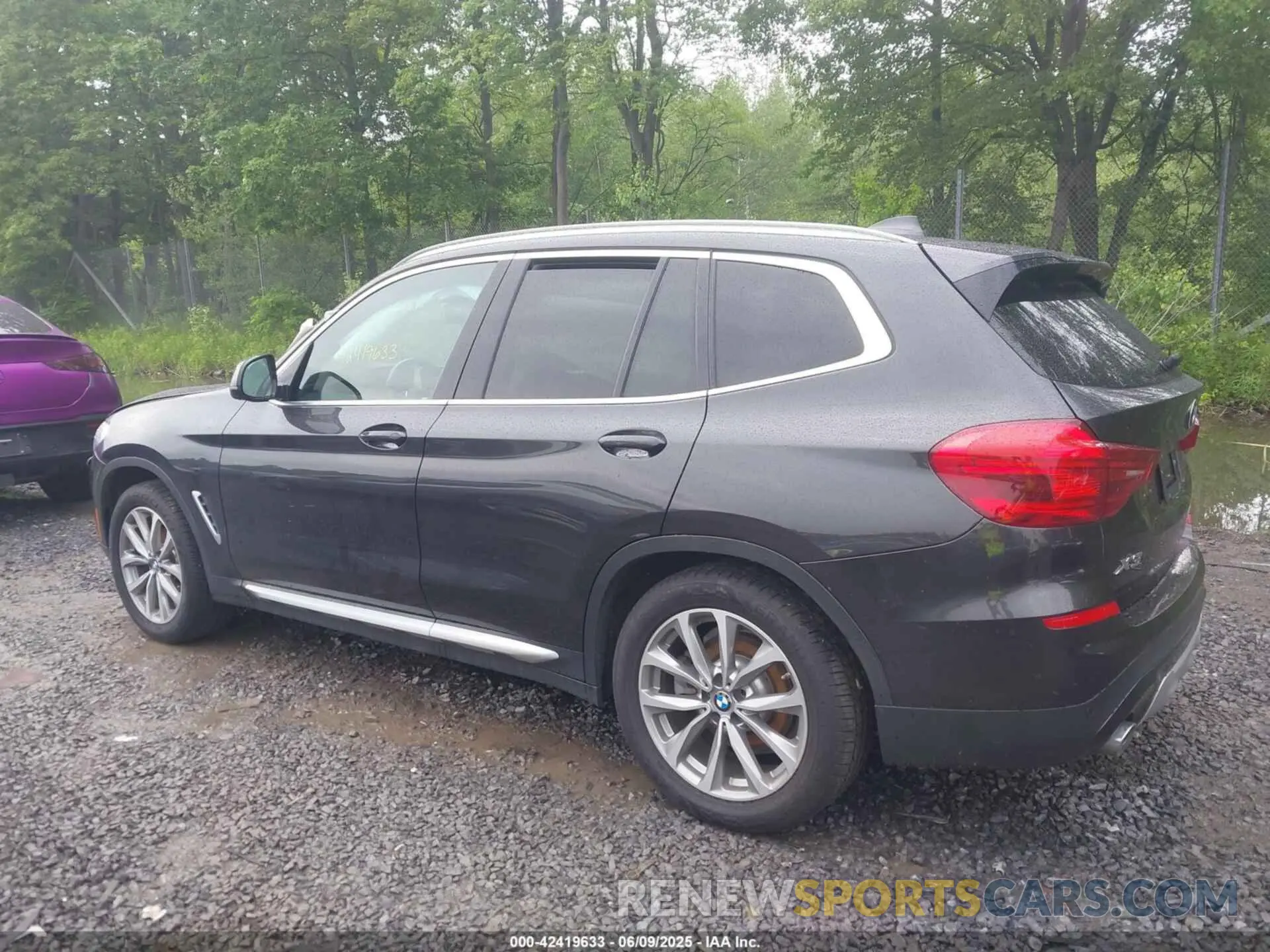 14 fotografías del automóvil dañado 5UXTR9C59KLE13195 BMW X3 2019