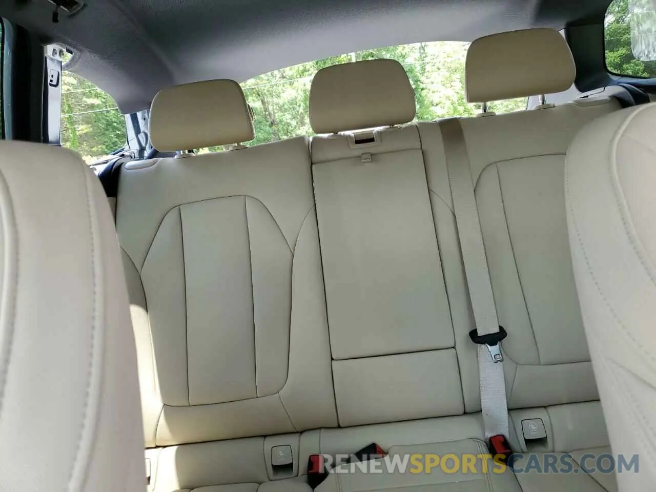 10 fotografías del automóvil dañado 5UXTR9C59KLR04797 BMW X3 2019