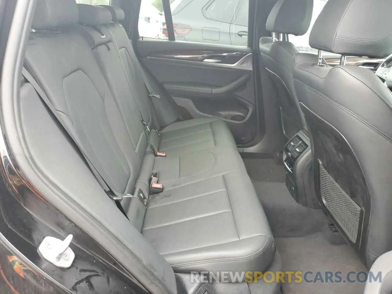 11 fotografías del automóvil dañado 5UXTR9C5XKLD91451 BMW X3 2019