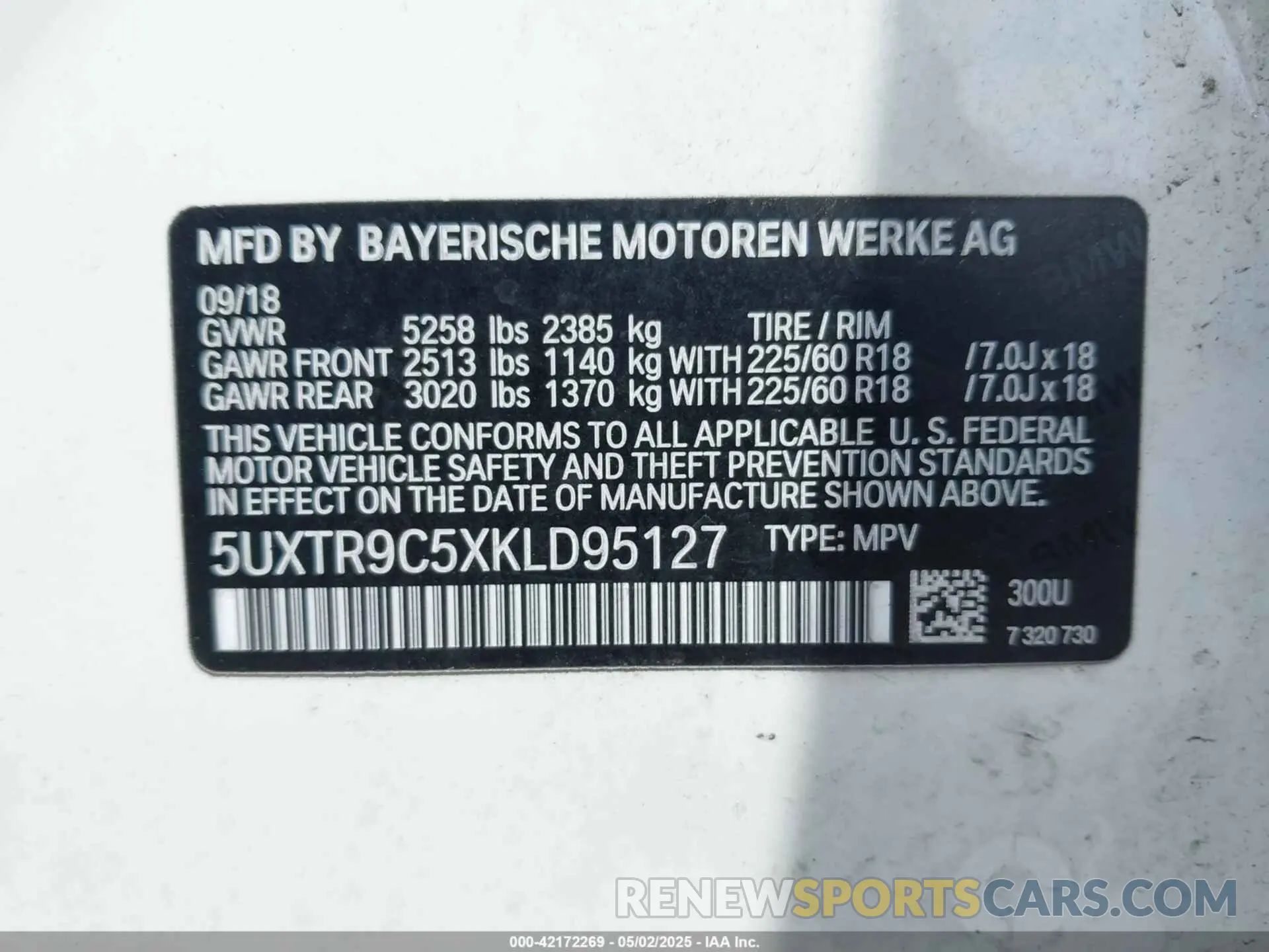 9 fotografías del automóvil dañado 5UXTR9C5XKLD95127 BMW X3 2019