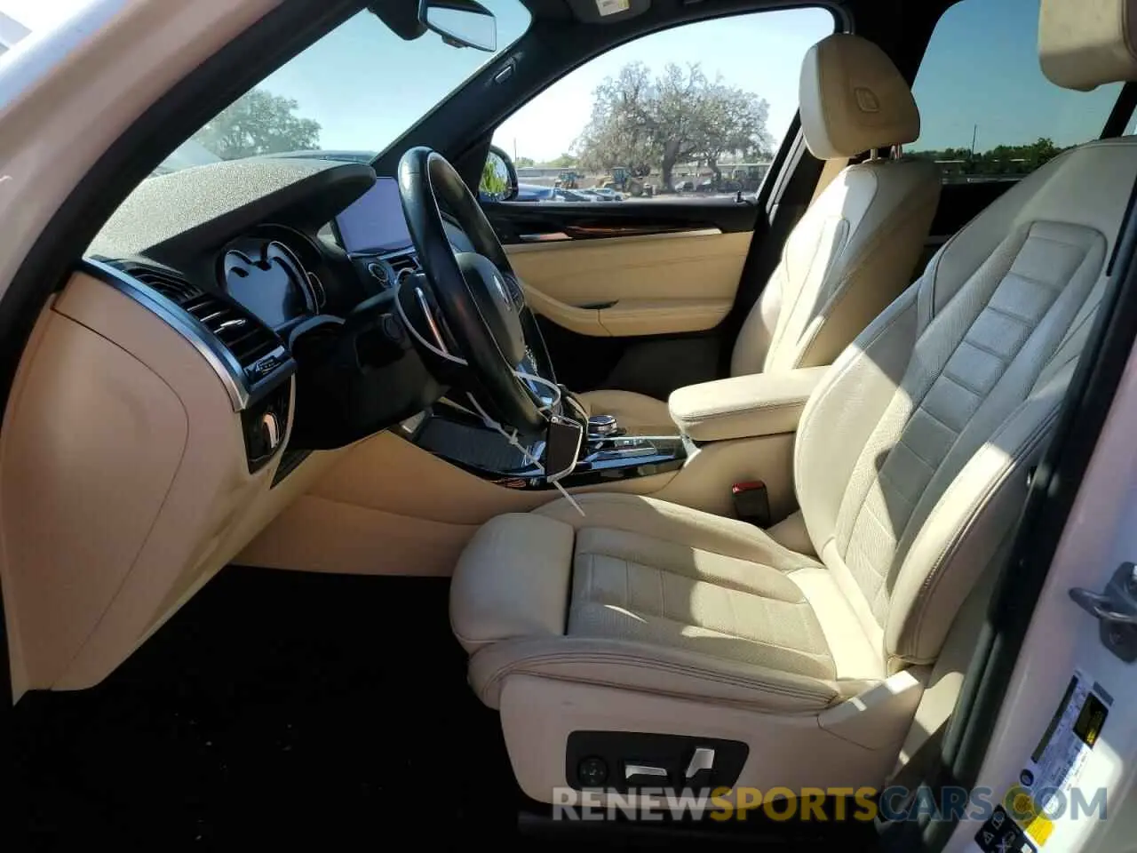 7 fotografías del automóvil dañado 5UXTR9C5XKLD96567 BMW X3 2019