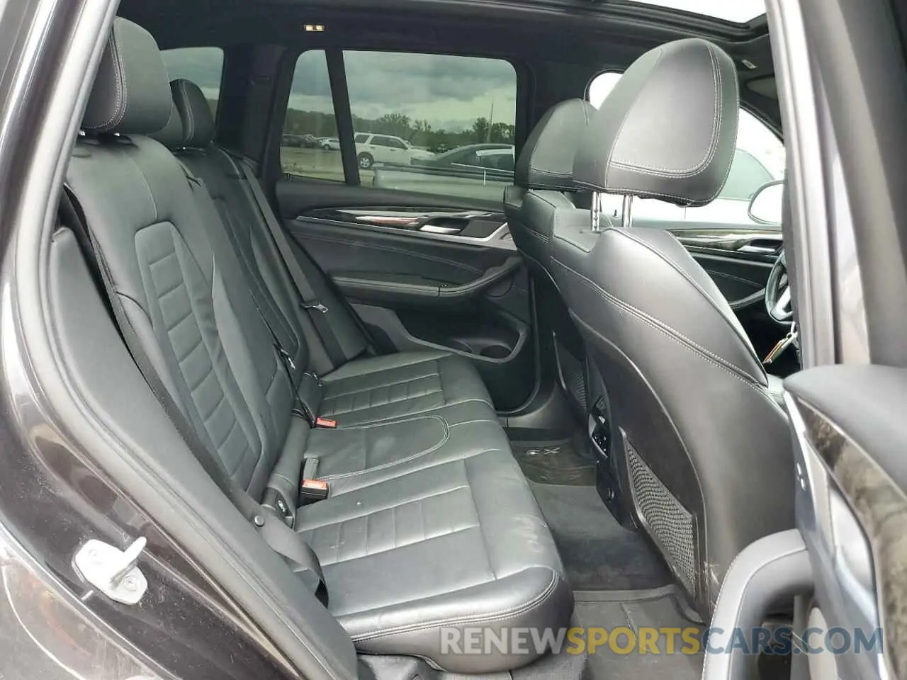 11 fotografías del automóvil dañado 5UXTR9C5XKLD98559 BMW X3 2019