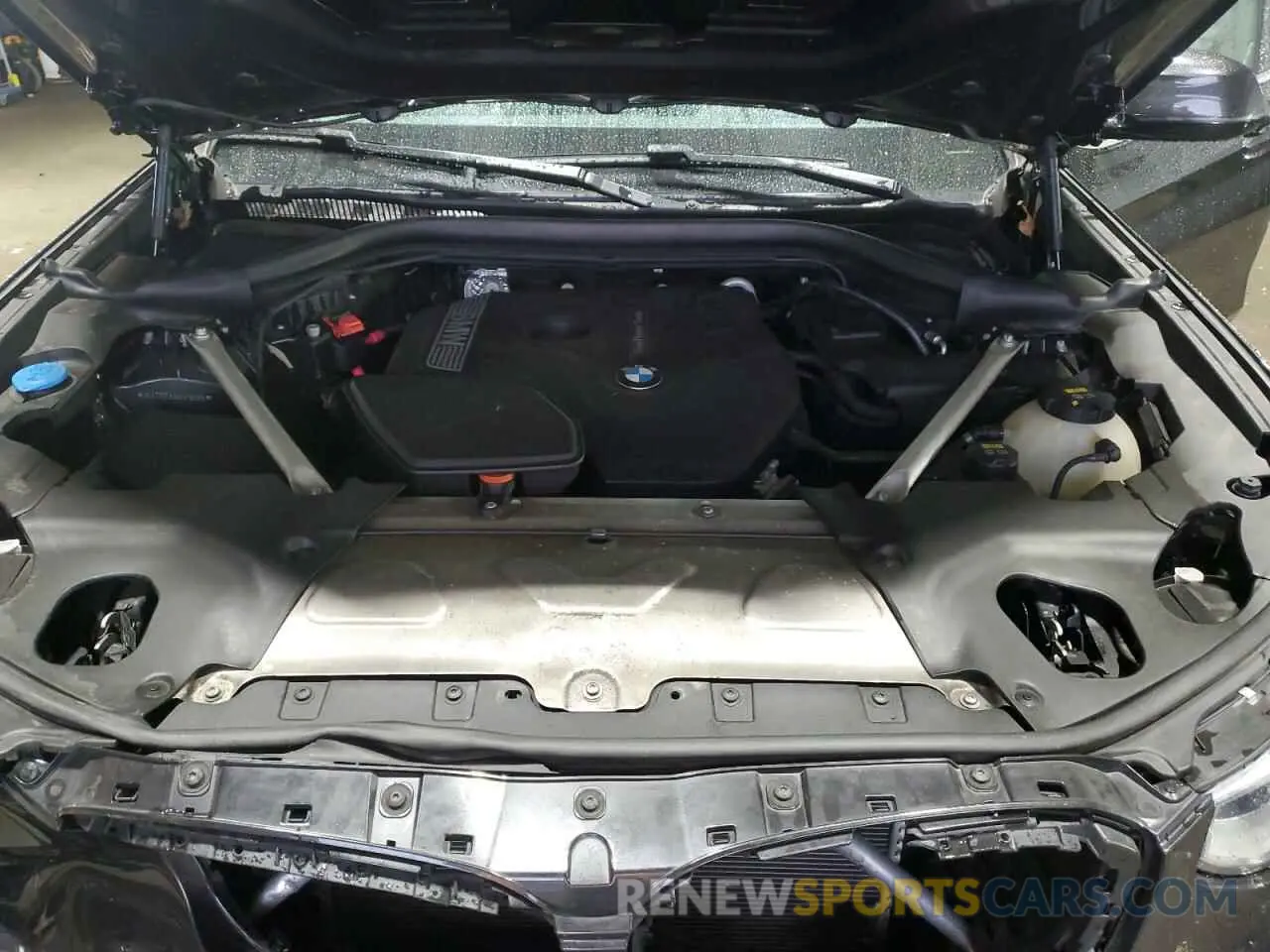 12 fotografías del automóvil dañado 5UXTR9C5XKLE16588 BMW X3 2019
