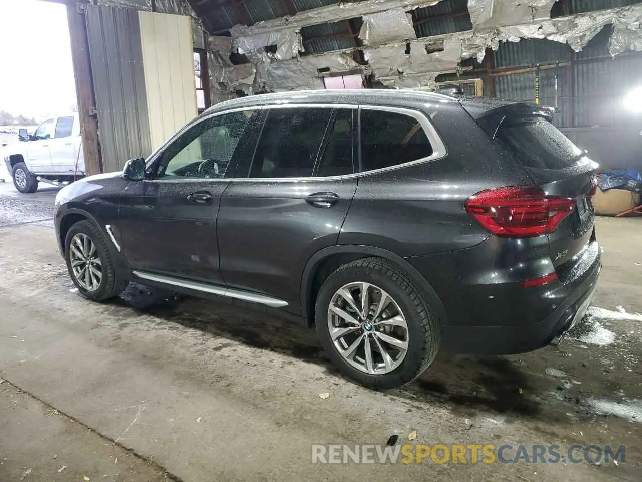 2 fotografías del automóvil dañado 5UXTR9C5XKLE16588 BMW X3 2019