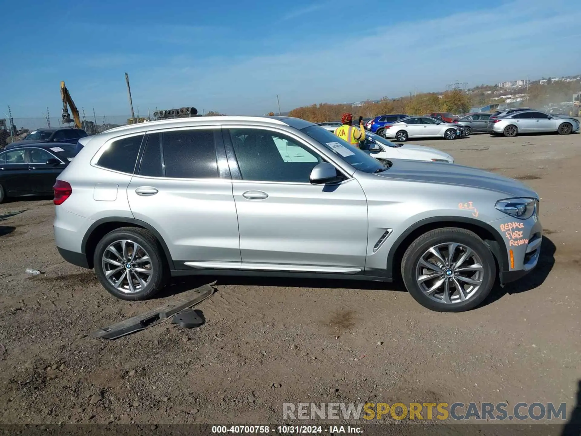 13 fotografías del automóvil dañado 5UXTR9C5XKLP77428 BMW X3 2019